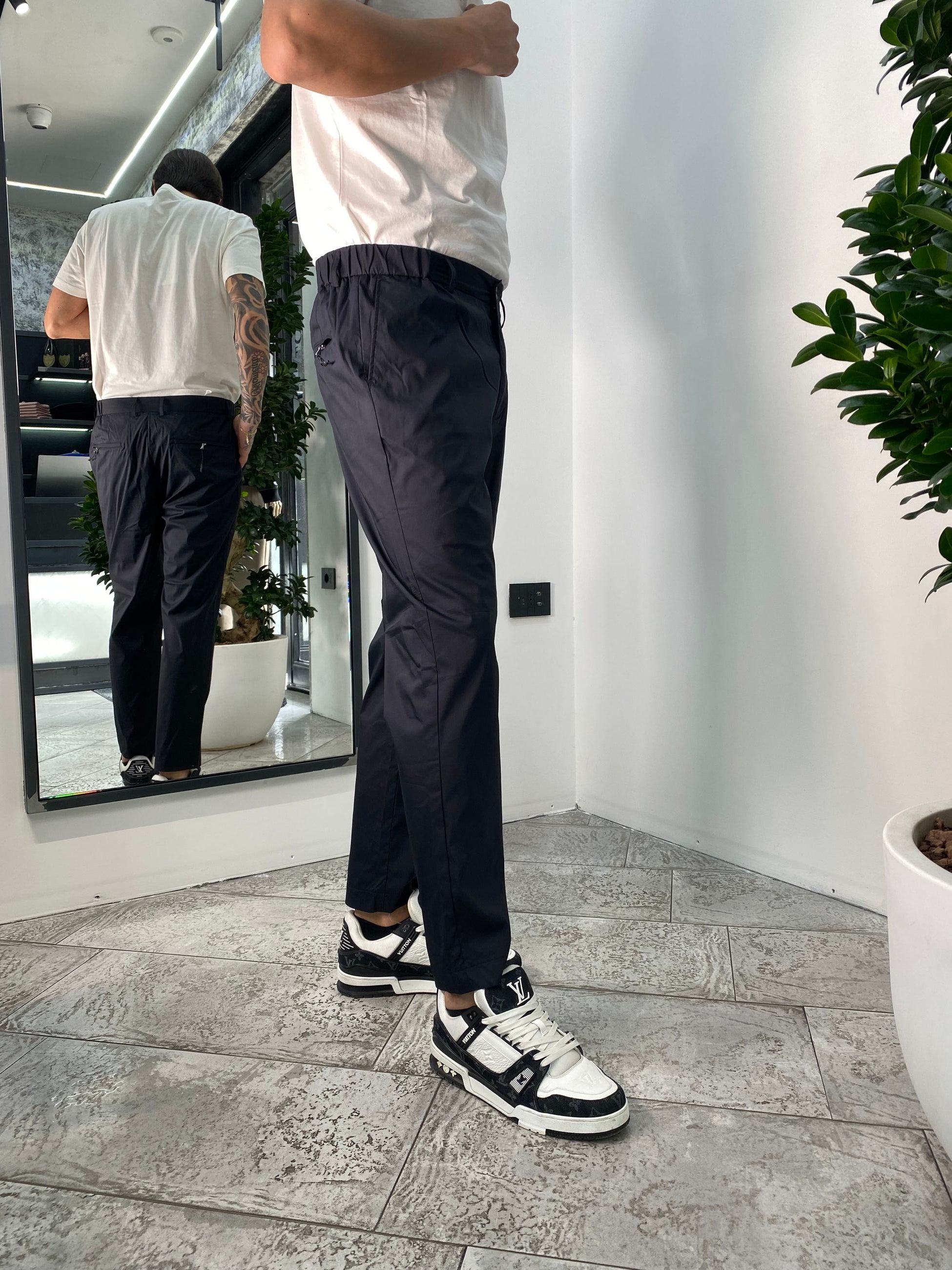 PANTALONE IN COTONE EXTRA LIGHT ELASTICIZZATO CON COULISSE IN VITA - REGULAR FIT PSE1401SS.NER
