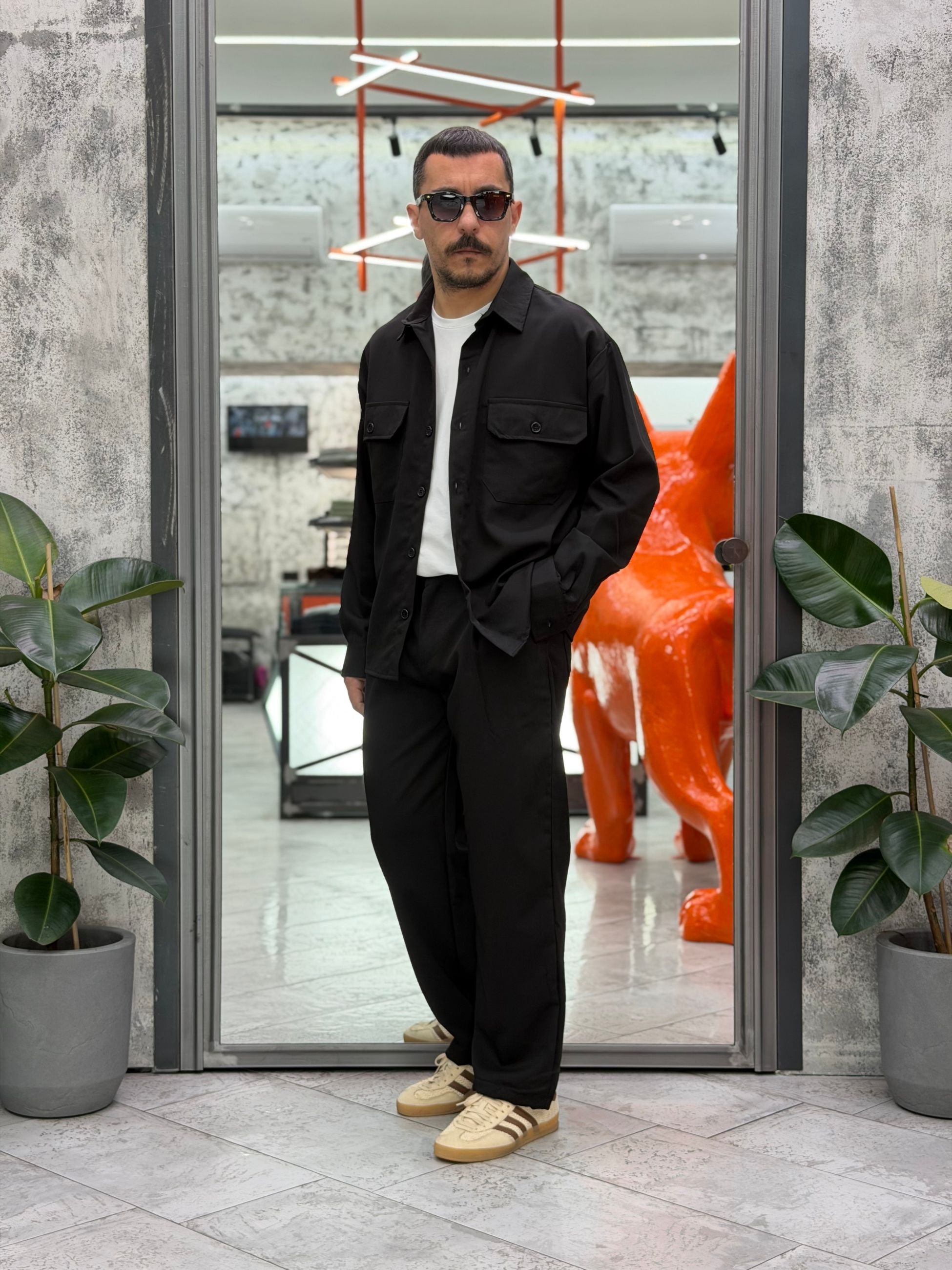 COORDINATO IBIZA CON OVERSHIRT E PANTALONE RELAXED CORIBZ.NER