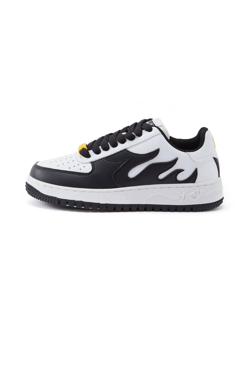 SNEAKERS BASSE IN PELLE CON EFFETTO FIAMME SUI LATI E PASSALACCIO GIALLO IN GOMMA - ACU FORCE