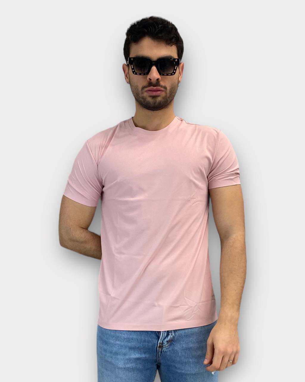 T-SHIRT BASIC IN TESSUTO EXTRA LIGHT ELASTICIZZATO - REGULAR FIT