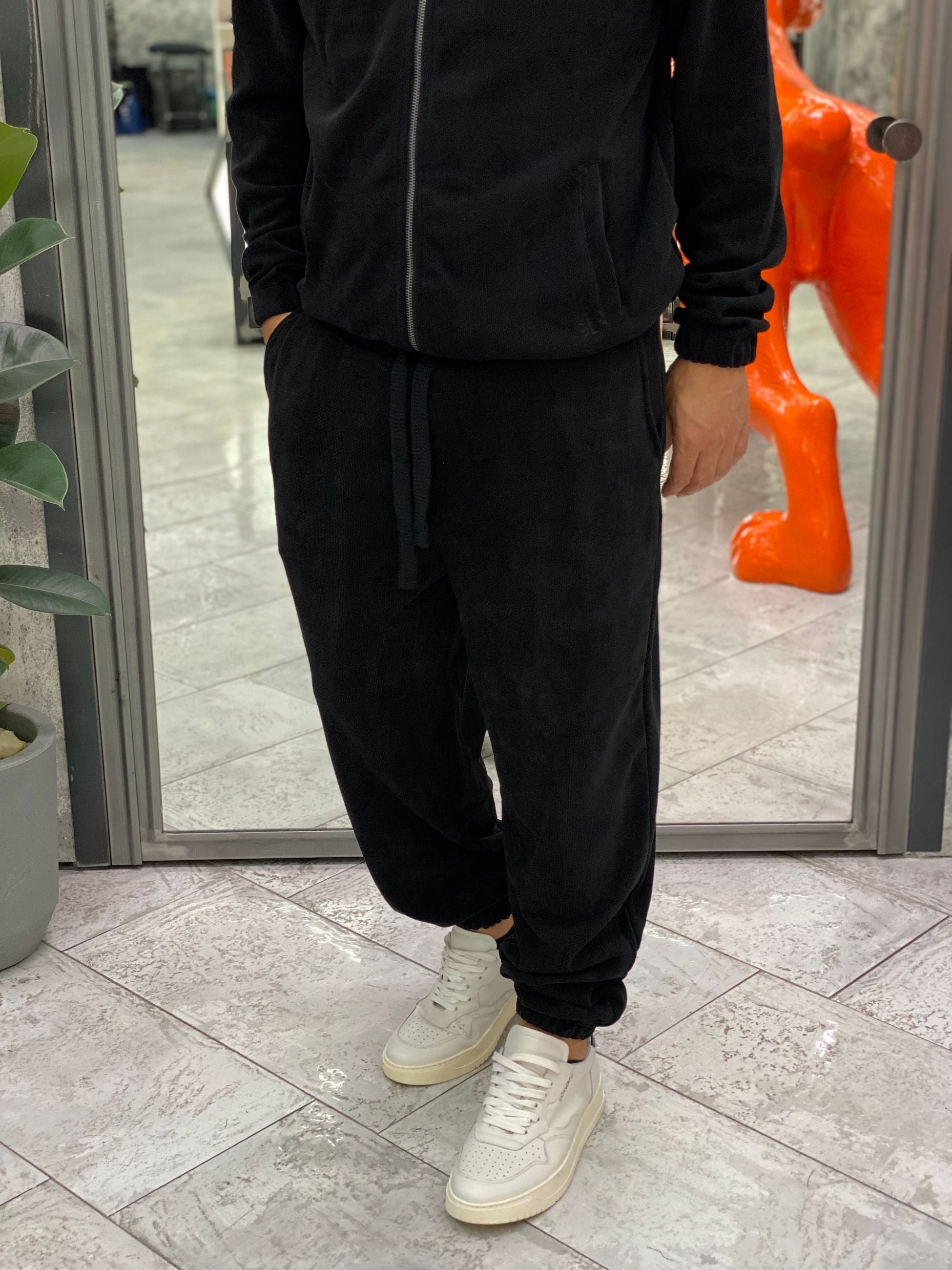 PANTALONE TUTA JOGGERS IN CINIGLIA DA COMPLETO CON ELASTICI IN VITA E AL FONDO - COMFORT FIT GL2296F.NER