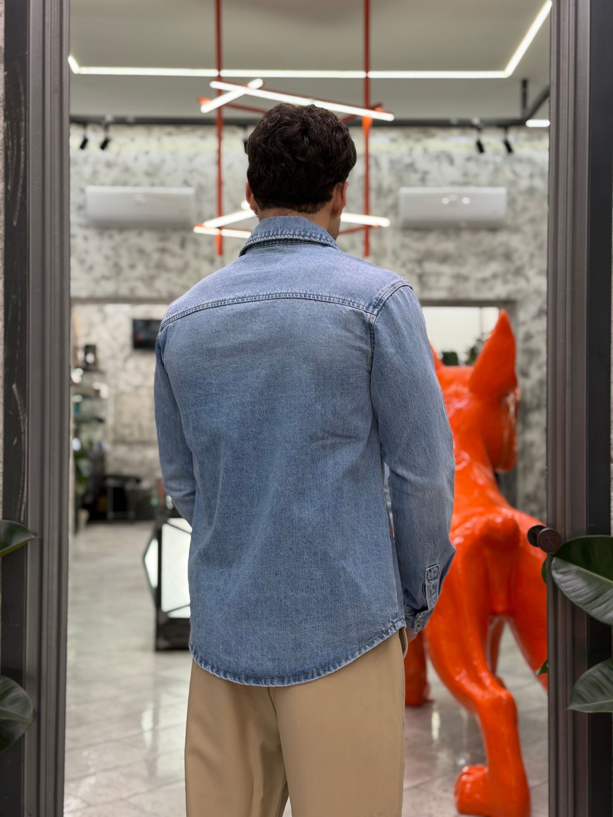 OVERSHIRT IN JEANS CON TASCHE A TOPPA E BOTTONI AUTOMATICI - REGULAR FIT GL6293Q-S26