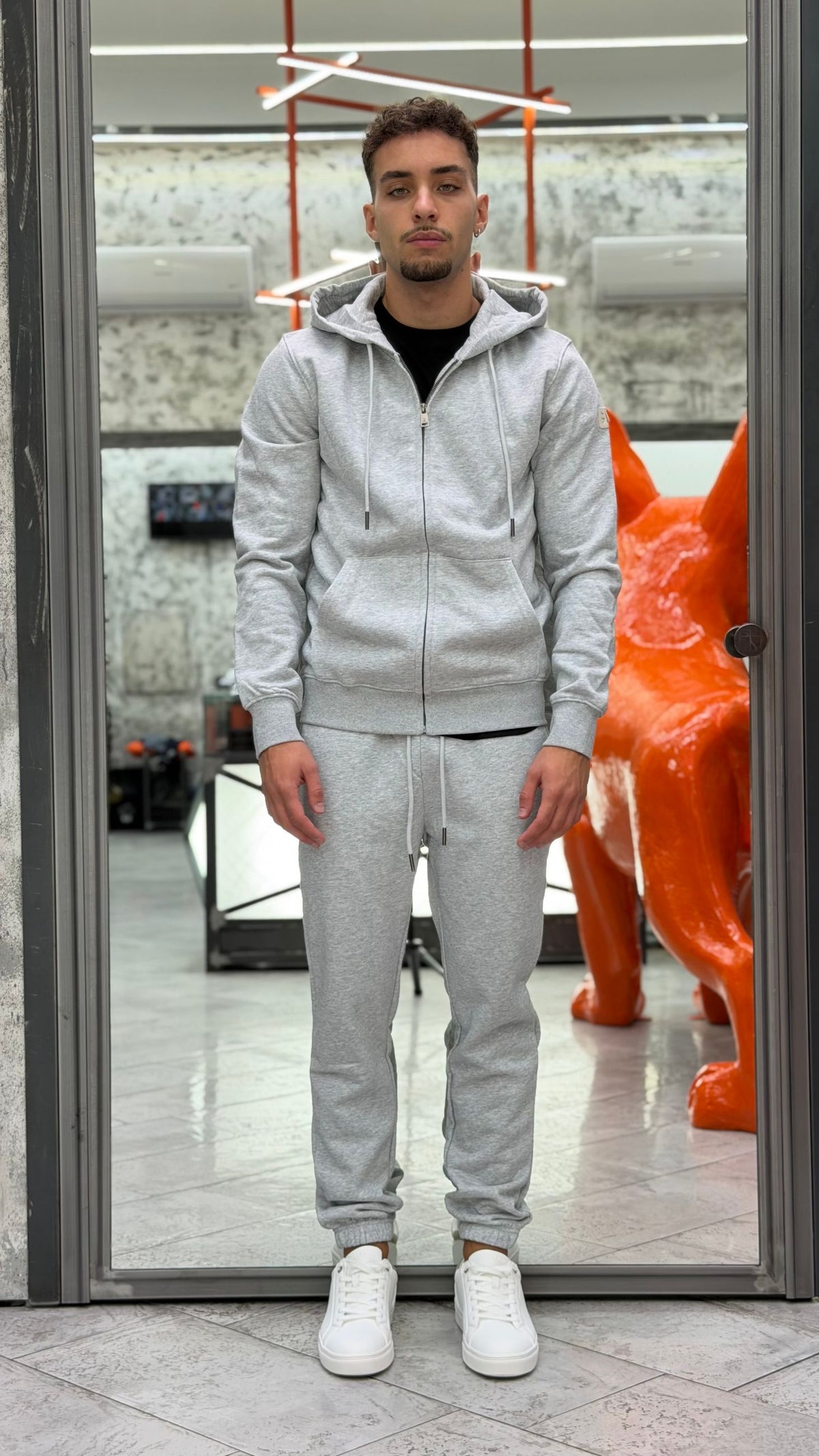 FELPA APERTA CON ZIP E CAPPUCCIO  - REGULAR FIT GL2243F-F26.GRI