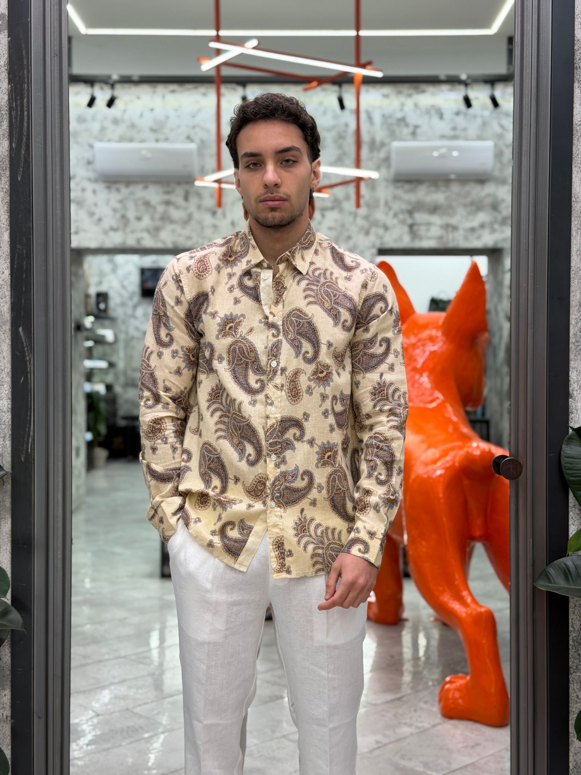 CAMICIA MANICA LUNGA COLLO ALL'ITALIANA IN MISTO LINO FANTASIA PAISLEY - REGULAR FIT CE1092SS.BEI