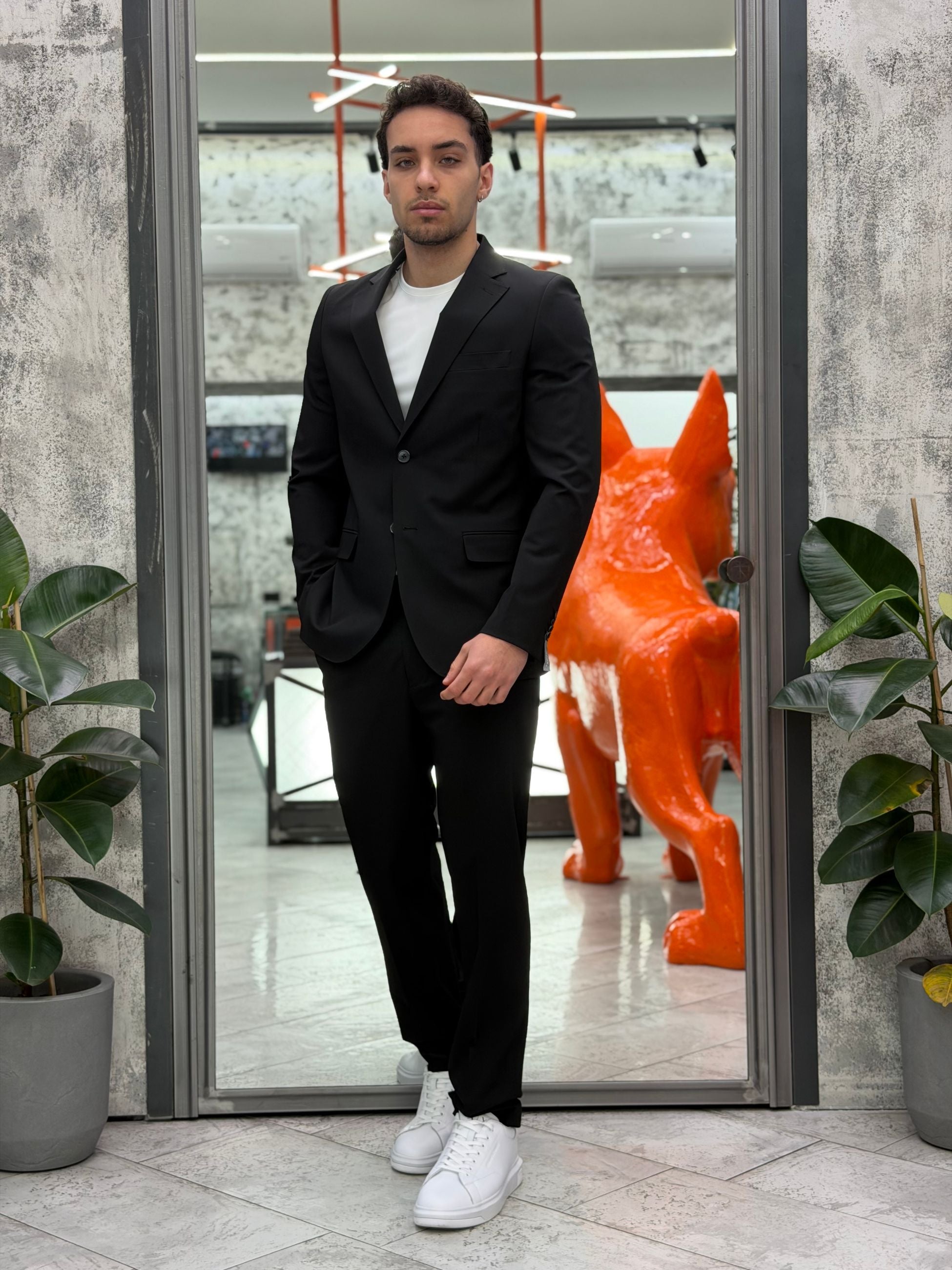 ABITO COMPLETO CON GIACCA MONOPETTO E PANTALONE REGULAR ABE47SS.NER