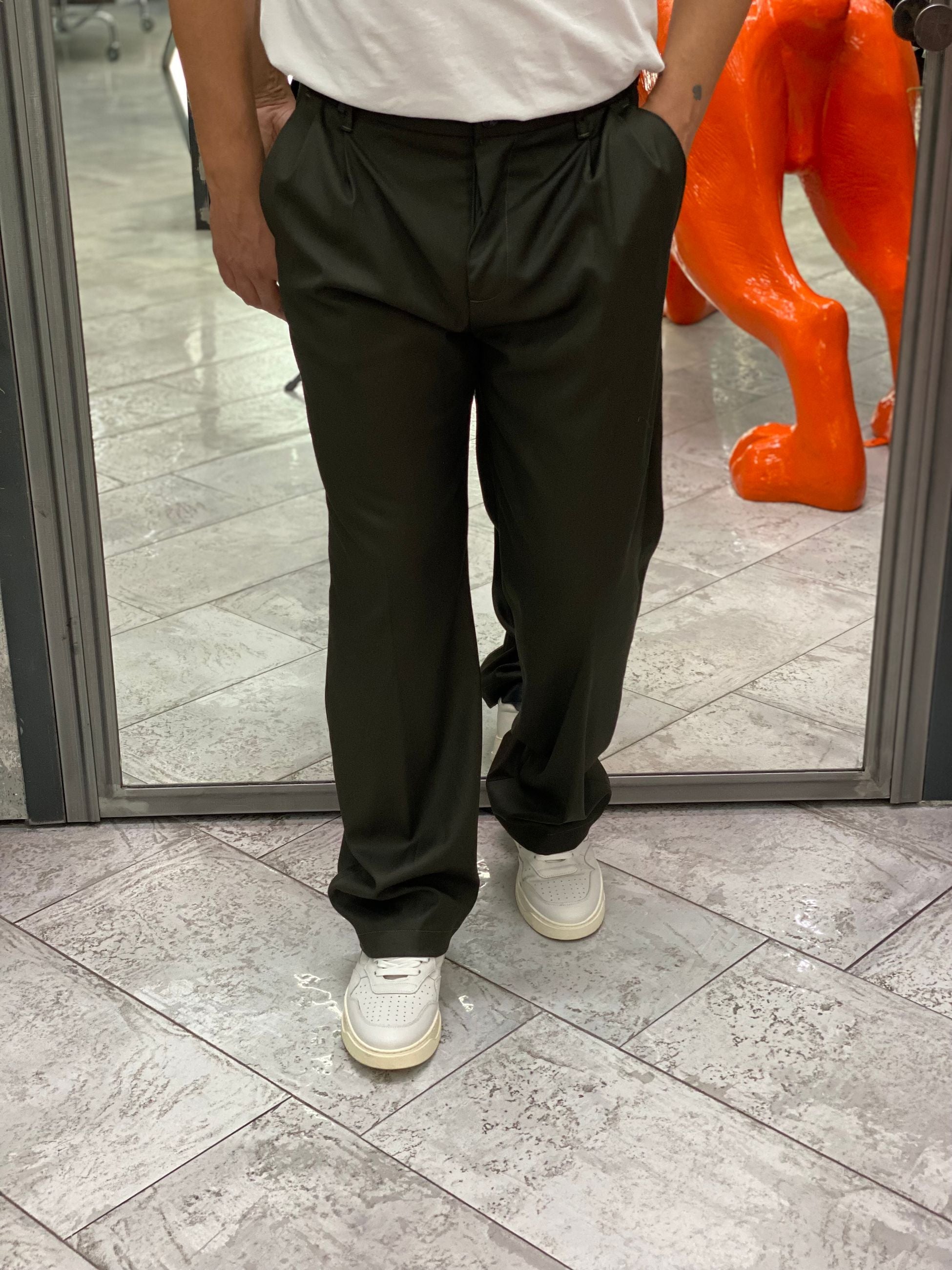 PANTALONE DA COMPLETO IN TESSUTO ELEGANTE CON PINCE - WIDE LEG GN21791.VMIL