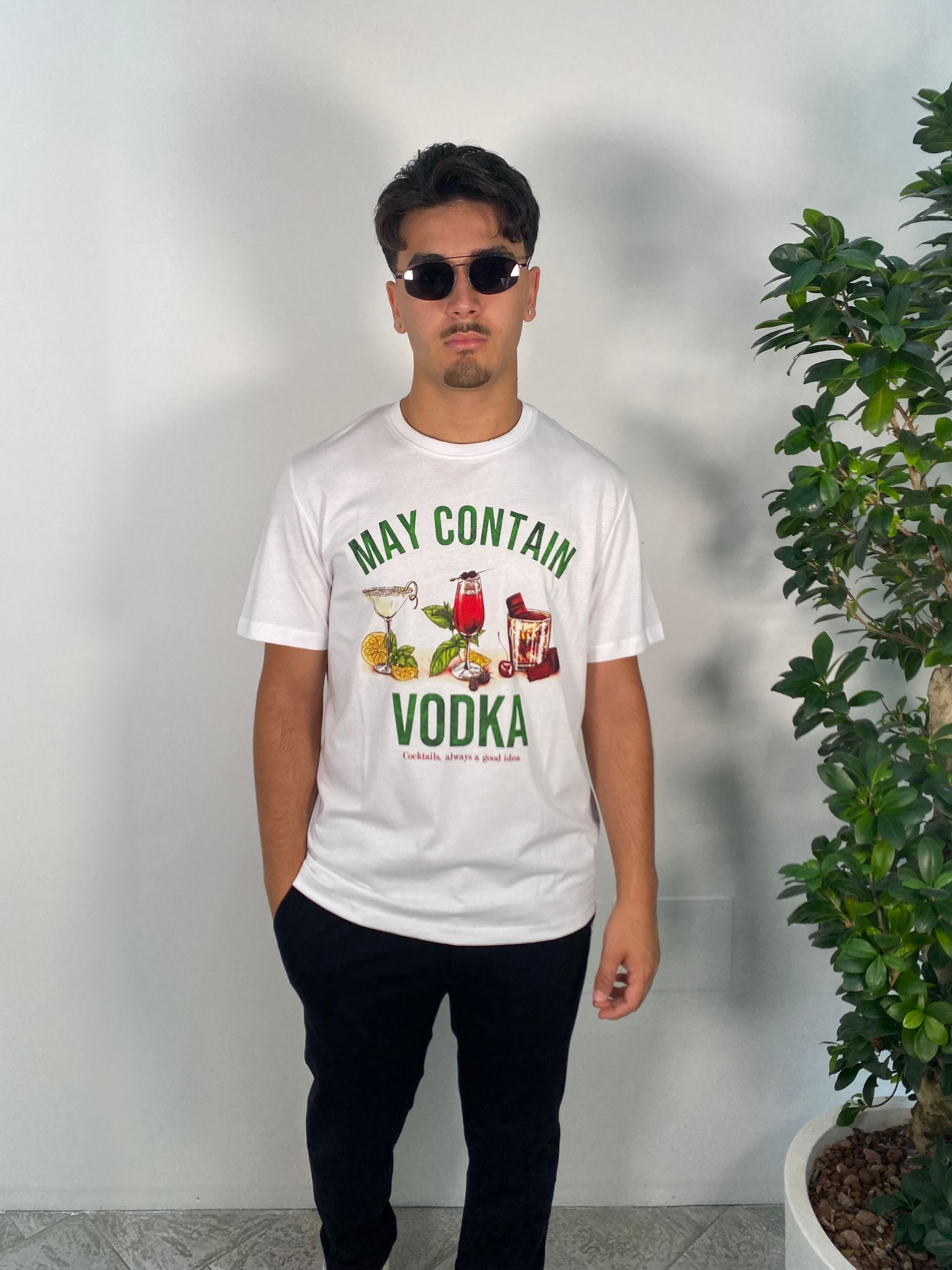 T-SHIRT IN 100% COTONE PREMIUM STAMPA VODKA - REGULAR FIT 25S06TG