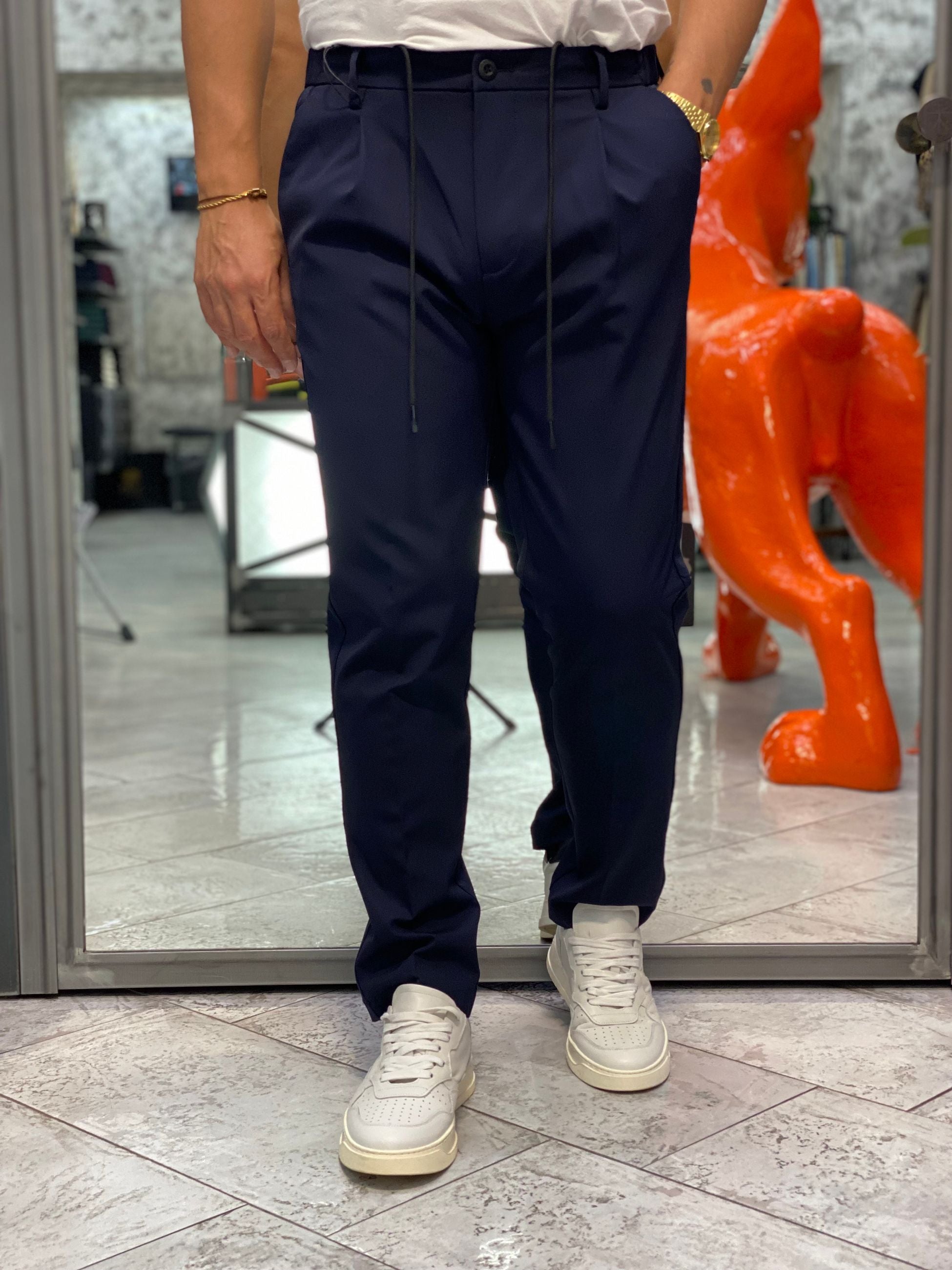PANTALONE CON LACCIO E COULISSE IN TESSUTO TECNICO NO STIRO ELASTICIZZATO - REGULAR FIT MK9950129.BLU