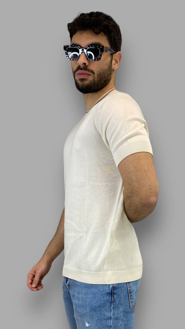 T-SHIRT BASIC IN FILO CON PROFILO AL COLLO IN CONTRASTO - POLSINI E VITA ELASTICIZZATI - SLIM FIT