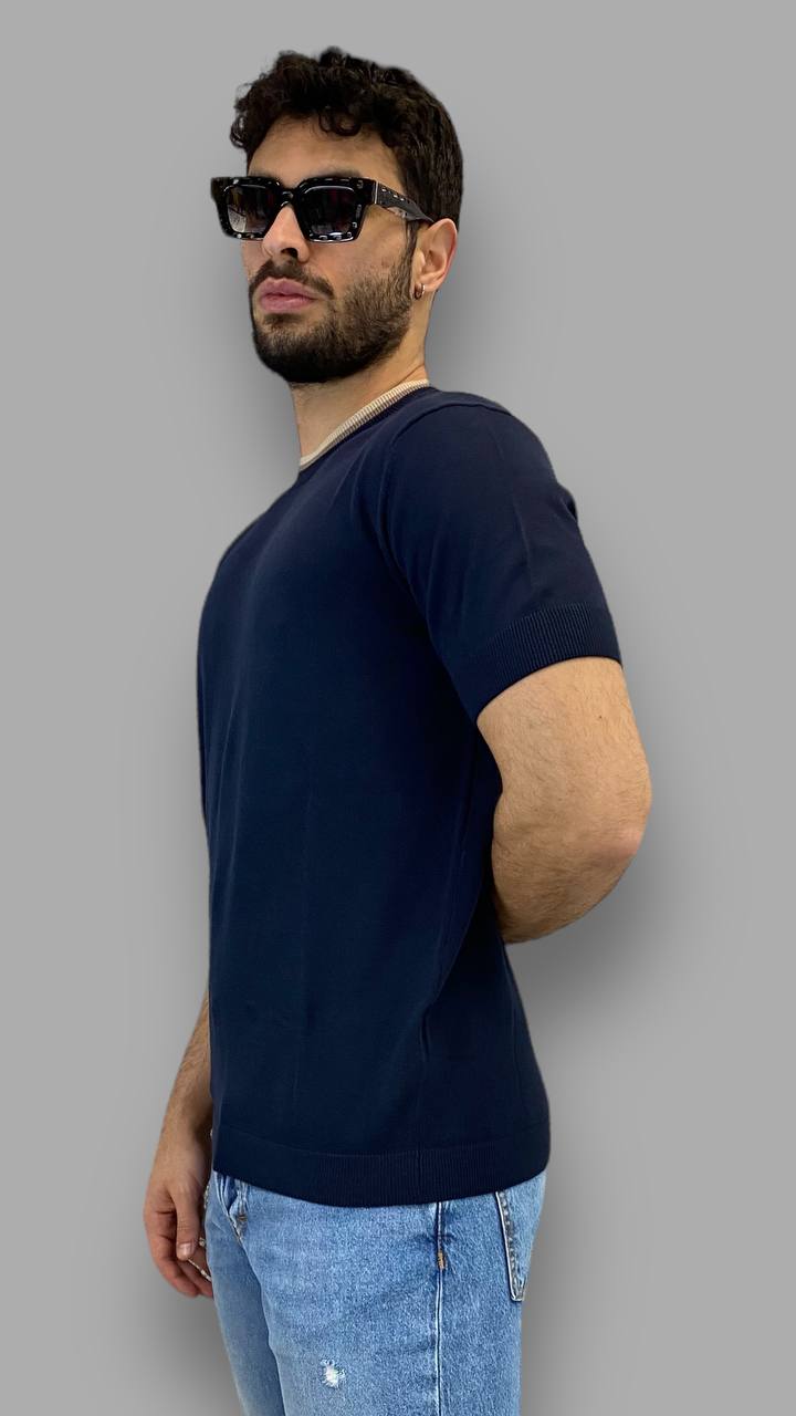 T-SHIRT BASIC IN FILO CON PROFILO AL COLLO IN CONTRASTO - POLSINI E VITA ELASTICIZZATI - SLIM FIT