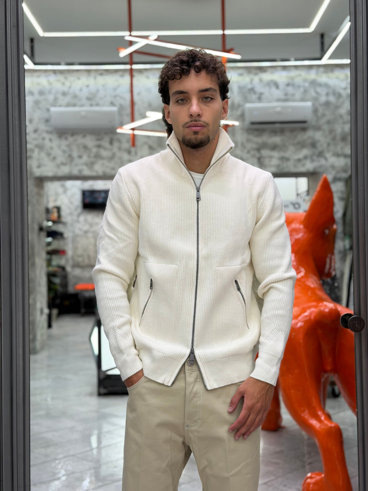 MAGLIA APERTA CON ZIP E TASCHE ZIPPATE - REGULAR FIT GL35051-F26.PAN