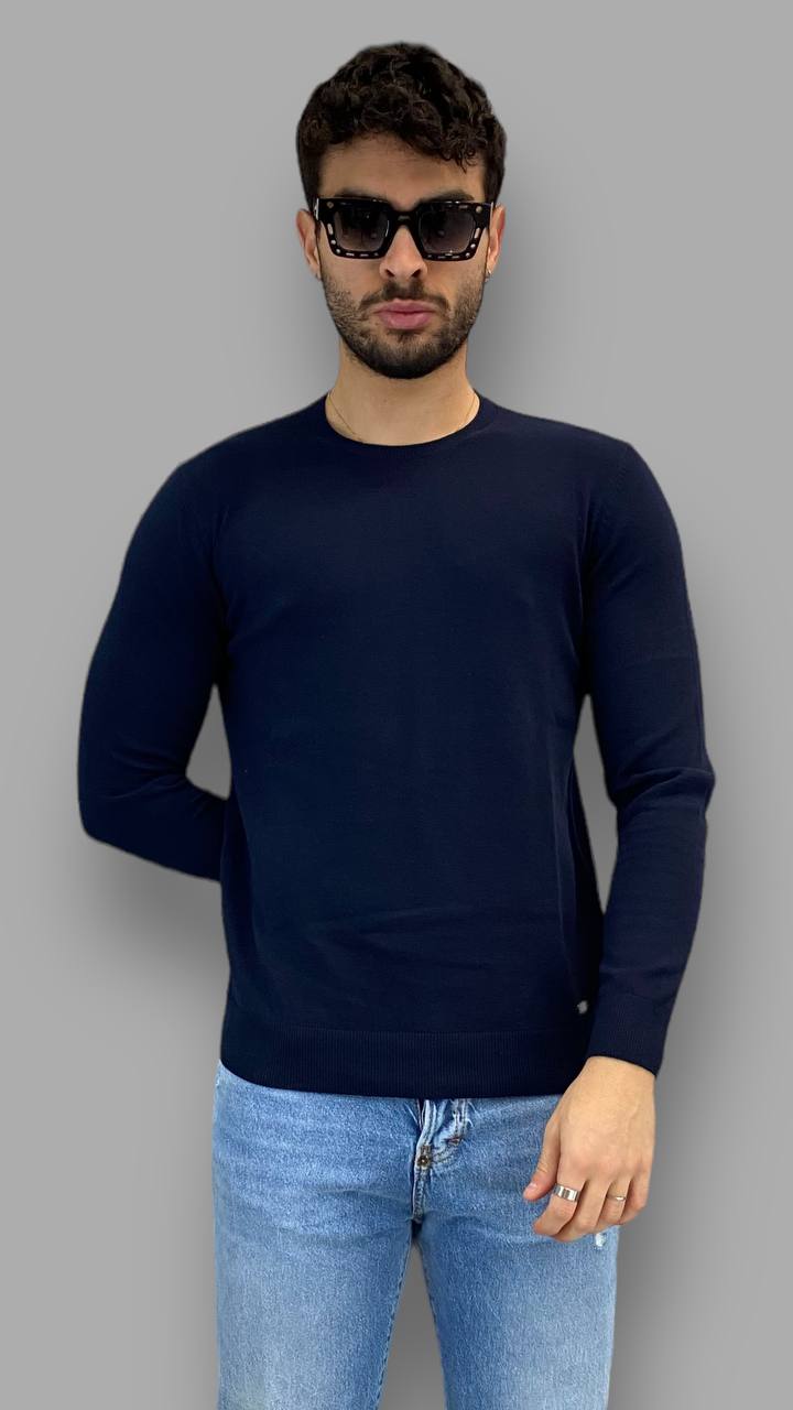 PULLOVER BASIC IN FILO MODELLO GIROCOLLO CON MINI LOGO APPLICATO SUL FONDO - REGULAR FIT