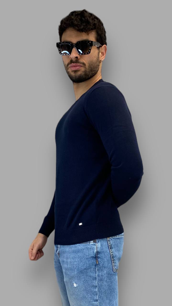 PULLOVER BASIC IN FILO MODELLO GIROCOLLO CON MINI LOGO APPLICATO SUL FONDO - REGULAR FIT