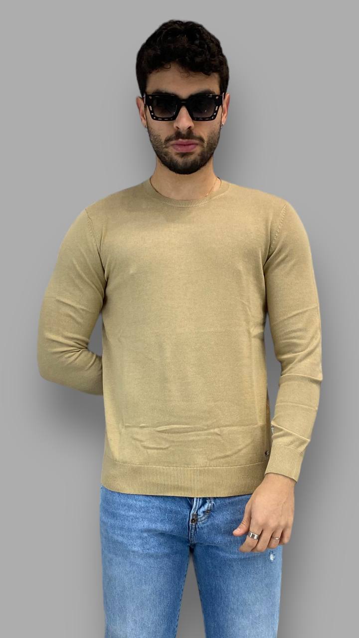 PULLOVER BASIC IN FILO MODELLO GIROCOLLO CON MINI LOGO APPLICATO SUL FONDO - REGULAR FIT