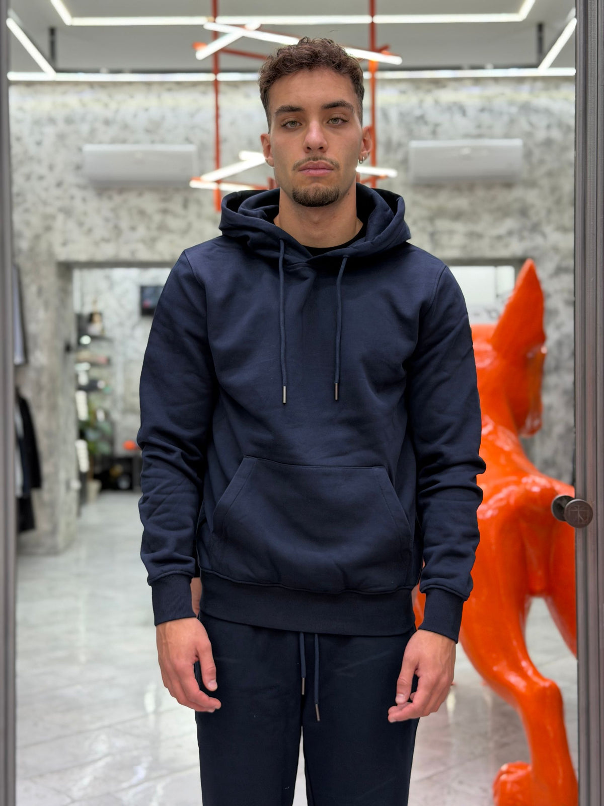 FELPA BASIC DA COMPLETO CON CAPPUCCIO E TASCONE FRONTALE - REGULAR FIT GL2242F-F26.BLU