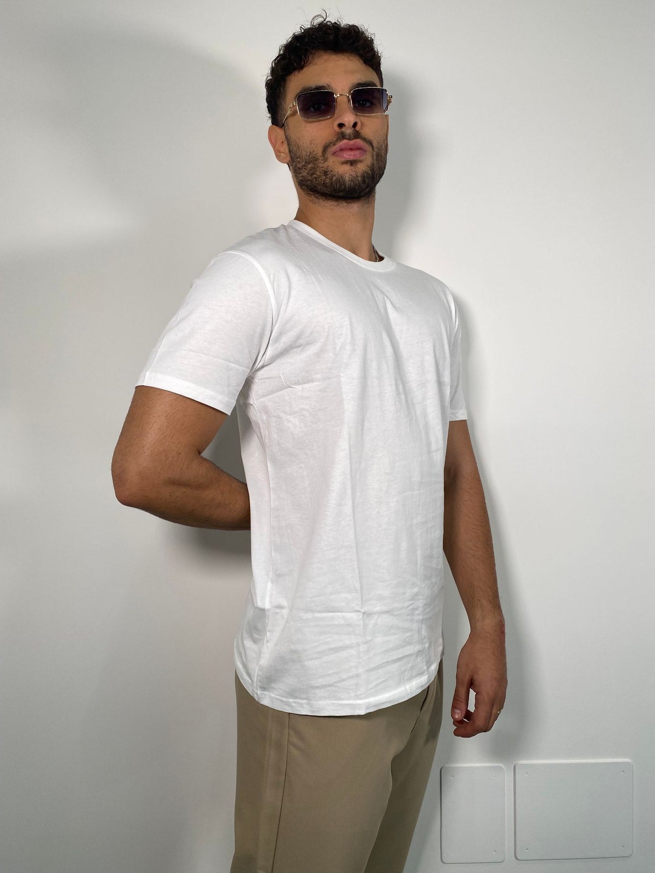 T-SHIRT GIROCOLLO BASIC IN COTONE - REGULAR FIT