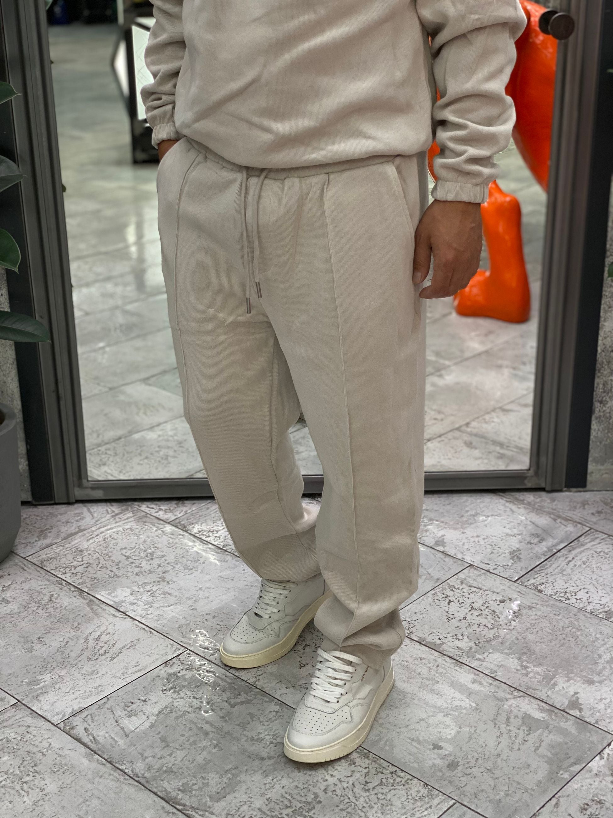 PANTALONE TUTA FONDO AMPIO CON ELASTICO E RIGA CENTRALE - RELAXED FIT GL8013C.ICE