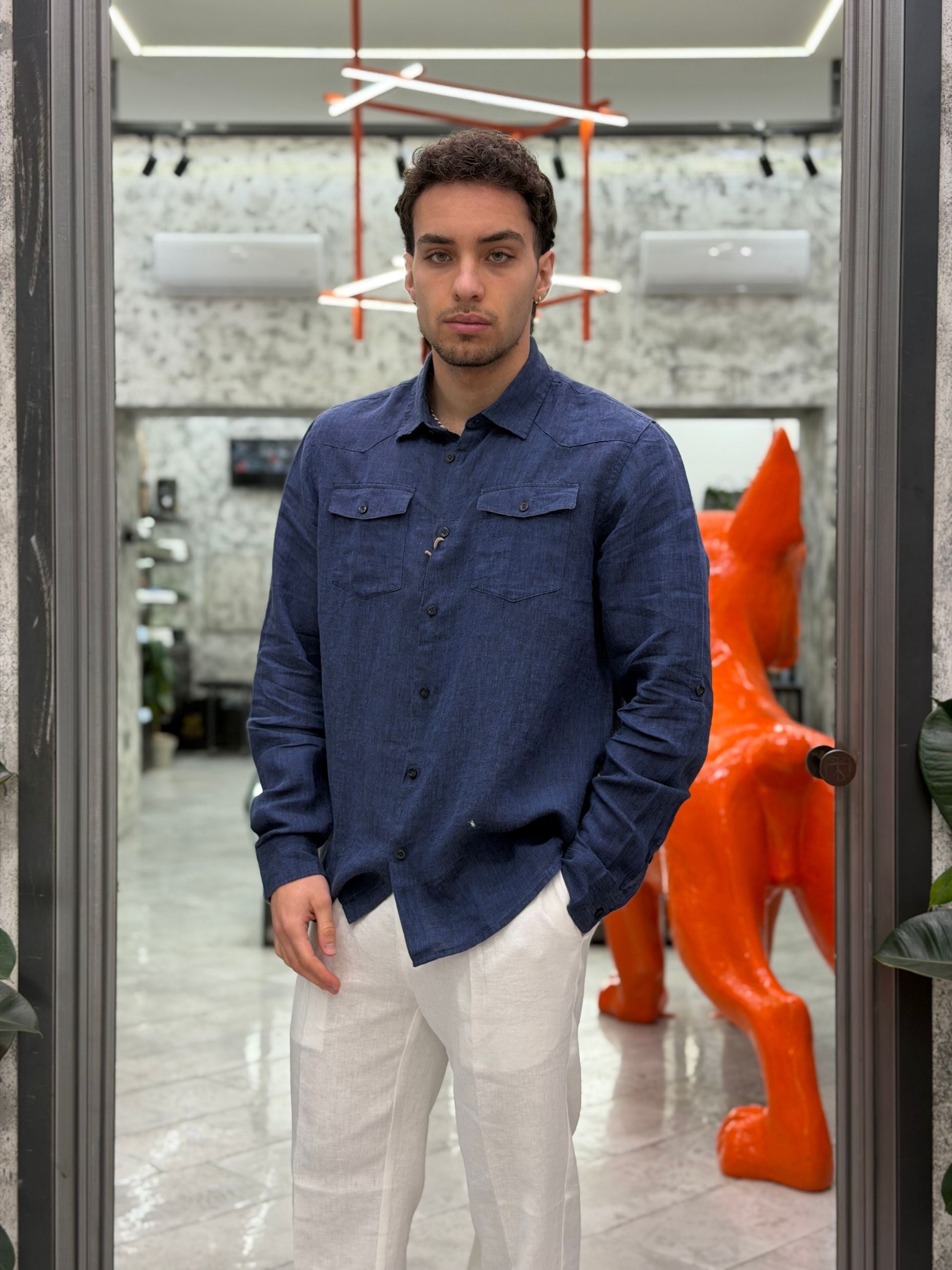 CAMICIA MANICA LUNGA TEXANA IN 100% LINO CON TASCHINI APPLICATI - REGULAR FIT CE1096SS.BLU