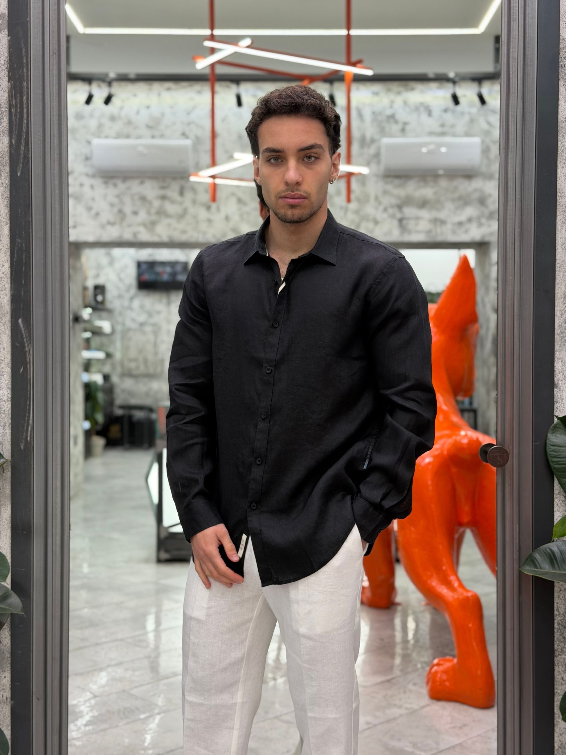 CAMICIA IN 100% PURO LINO CON COLLO ALL'ITALIANA - REGULAR FIT GL7619S-S26.NER