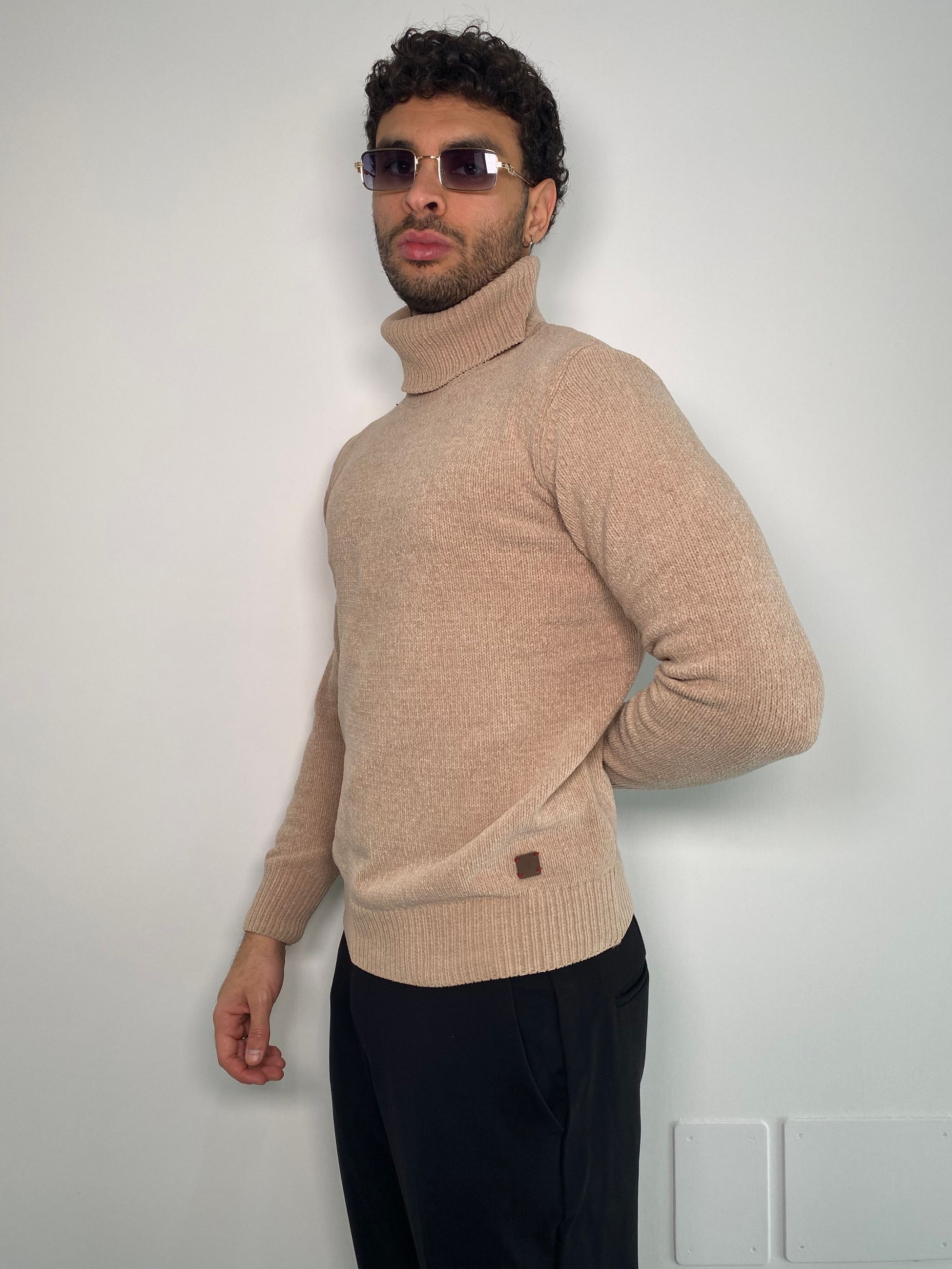 MAGLIA DOLCEVITA BASIC IN MORBIDA CINIGLIA - SLIM FIT