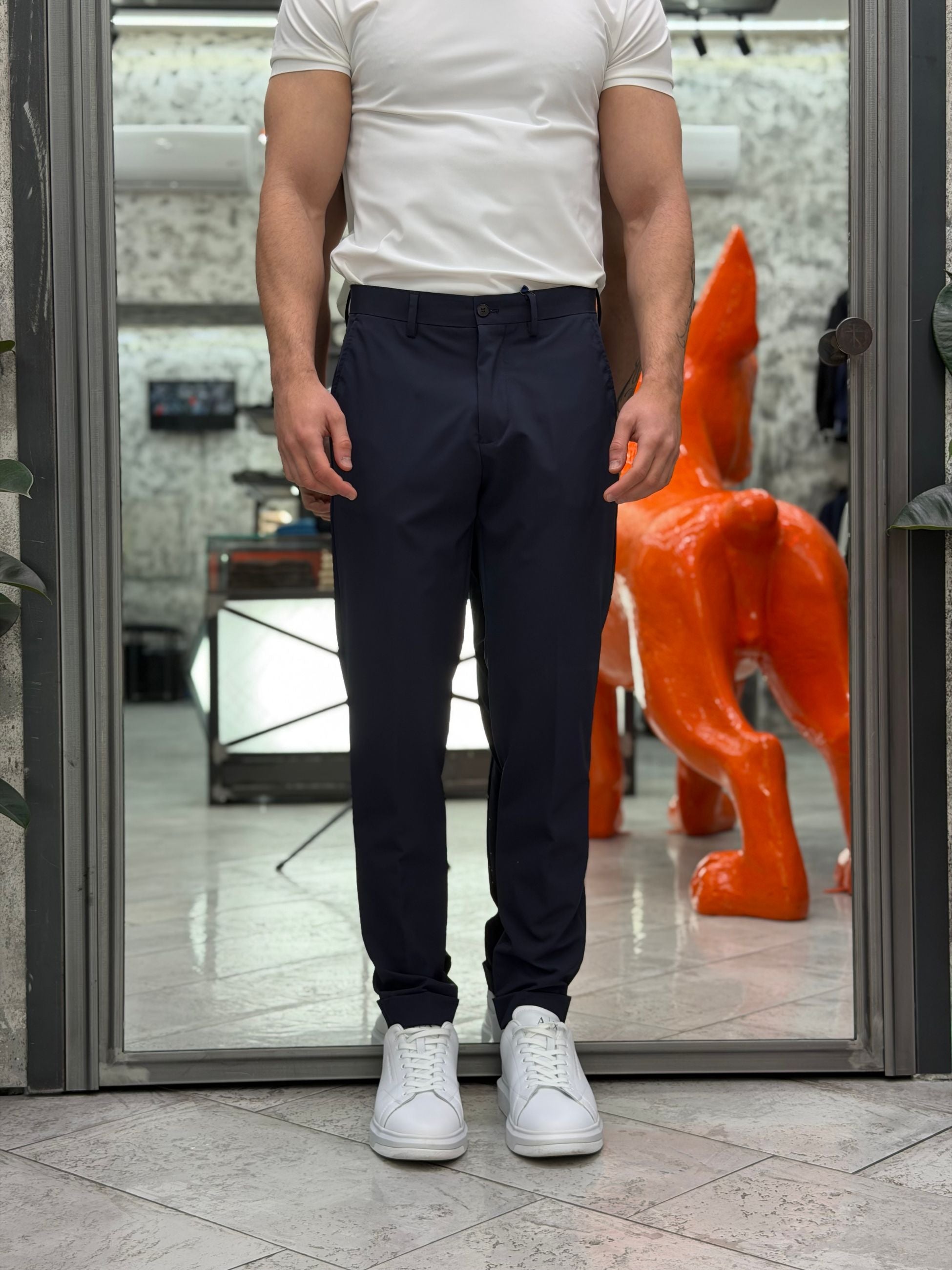 ABITO COMPLETO IN TESSUTO TECNICO NO STIRO CON GIACCA MONOPETTO E PANTALONE REGULAR FIT 26S01AB.BLU