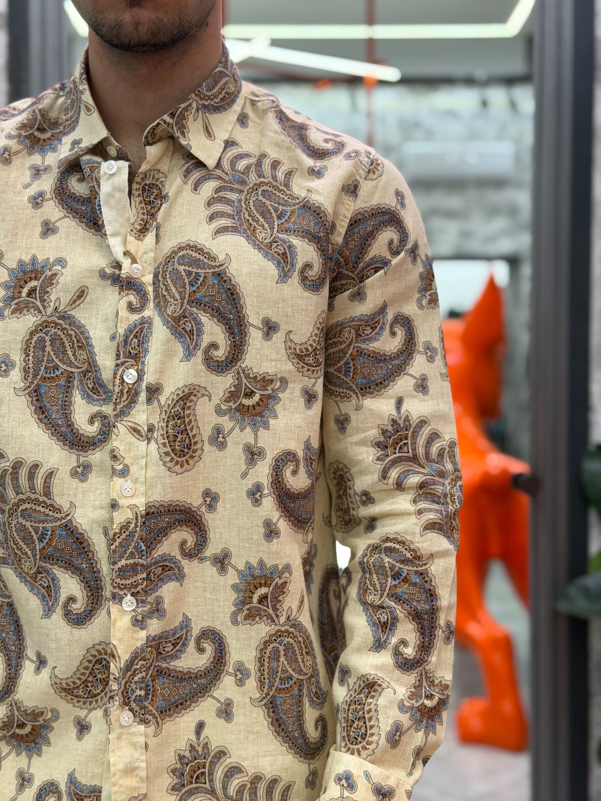 CAMICIA MANICA LUNGA COLLO ALL'ITALIANA IN MISTO LINO FANTASIA PAISLEY - REGULAR FIT CE1092SS.BEI
