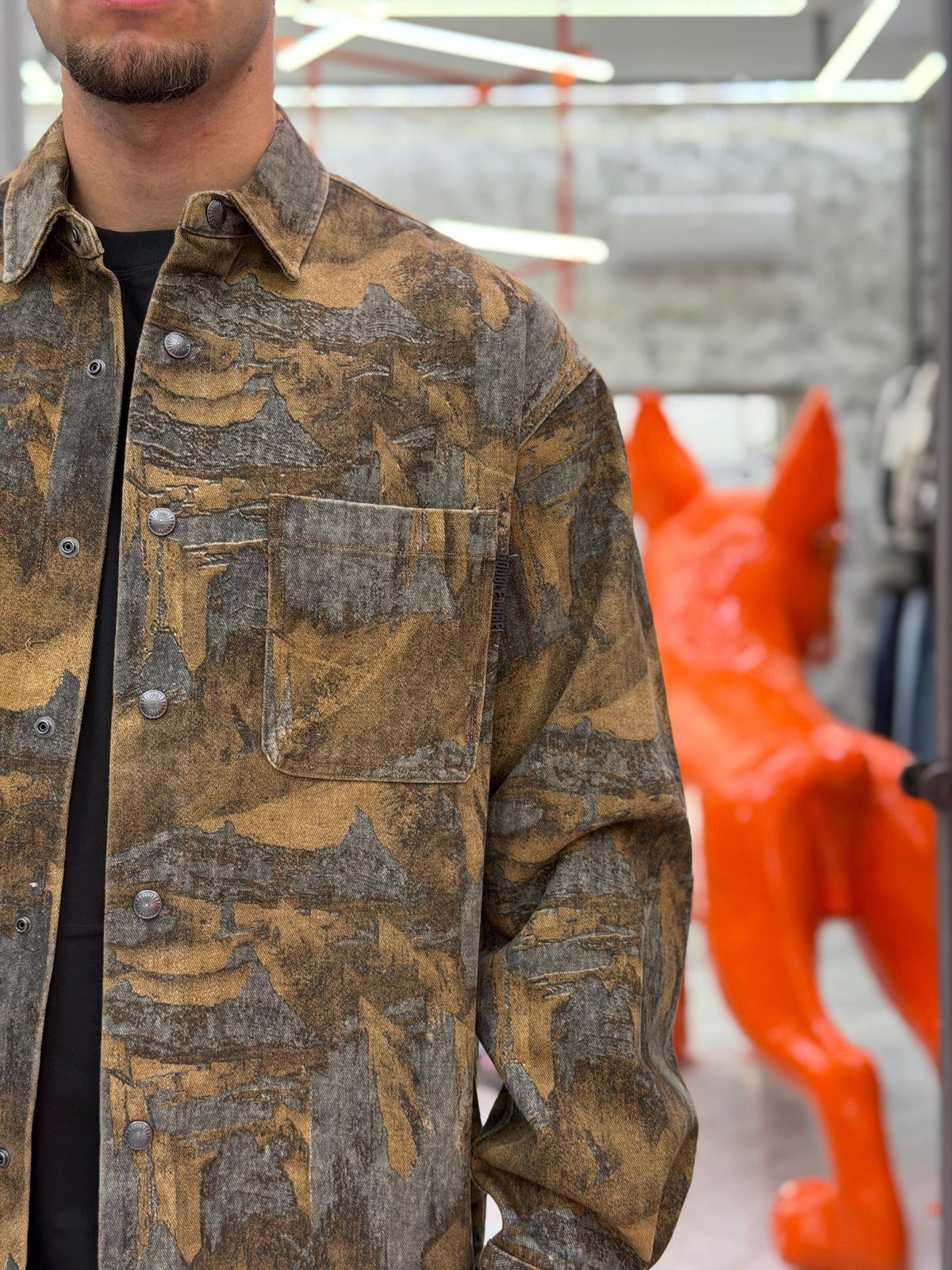 OVERSHIRT IN DENIM FANTASIA CON BOTTONI IN METALLO AUTOMATICI E TASCHE AL PETTO - RELAXED FIT GLW118G