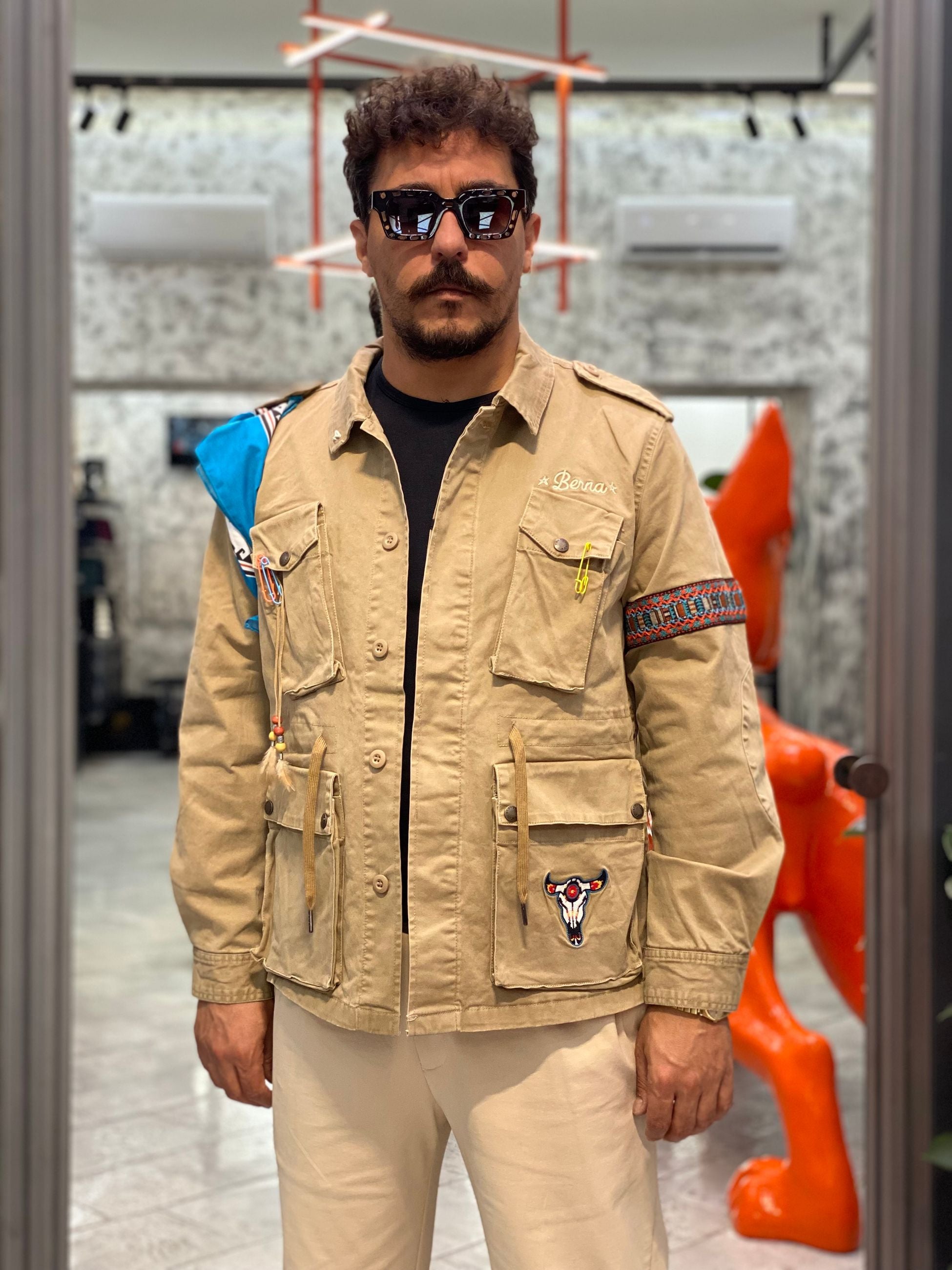 FIELD JACKET IN MISTO COTONE CON COLLETTO CLASSICO, RICAMO FALCO SUL RETRO E FOULARD - REGULAR FIT M252283-8