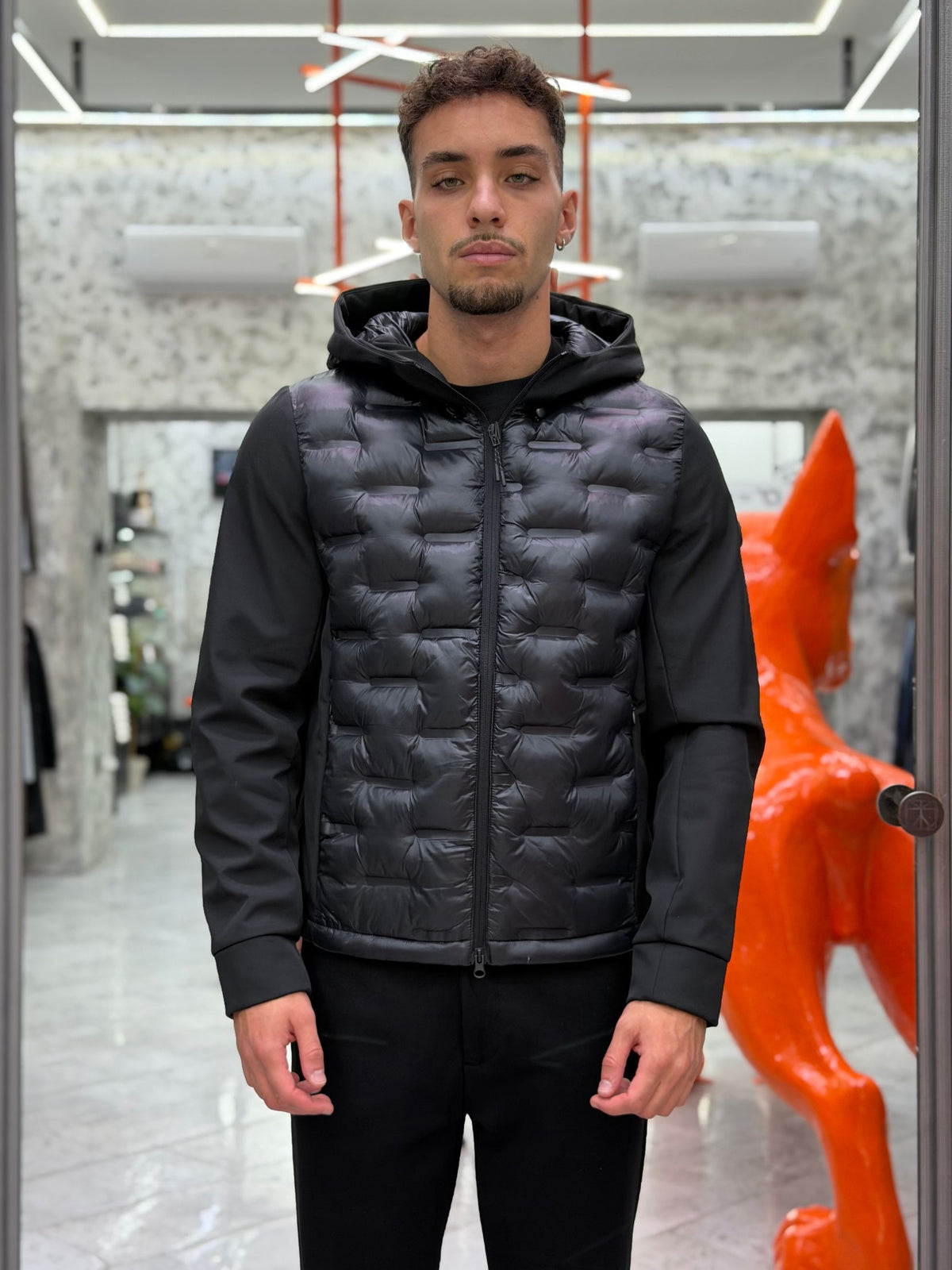 GIUBBINO NYLON CON CAPPUCCIO TRAPUNTATO IN TESSUTO SOFTSHELL STRETCH - REGULAR FIT MK9940015-26.NER