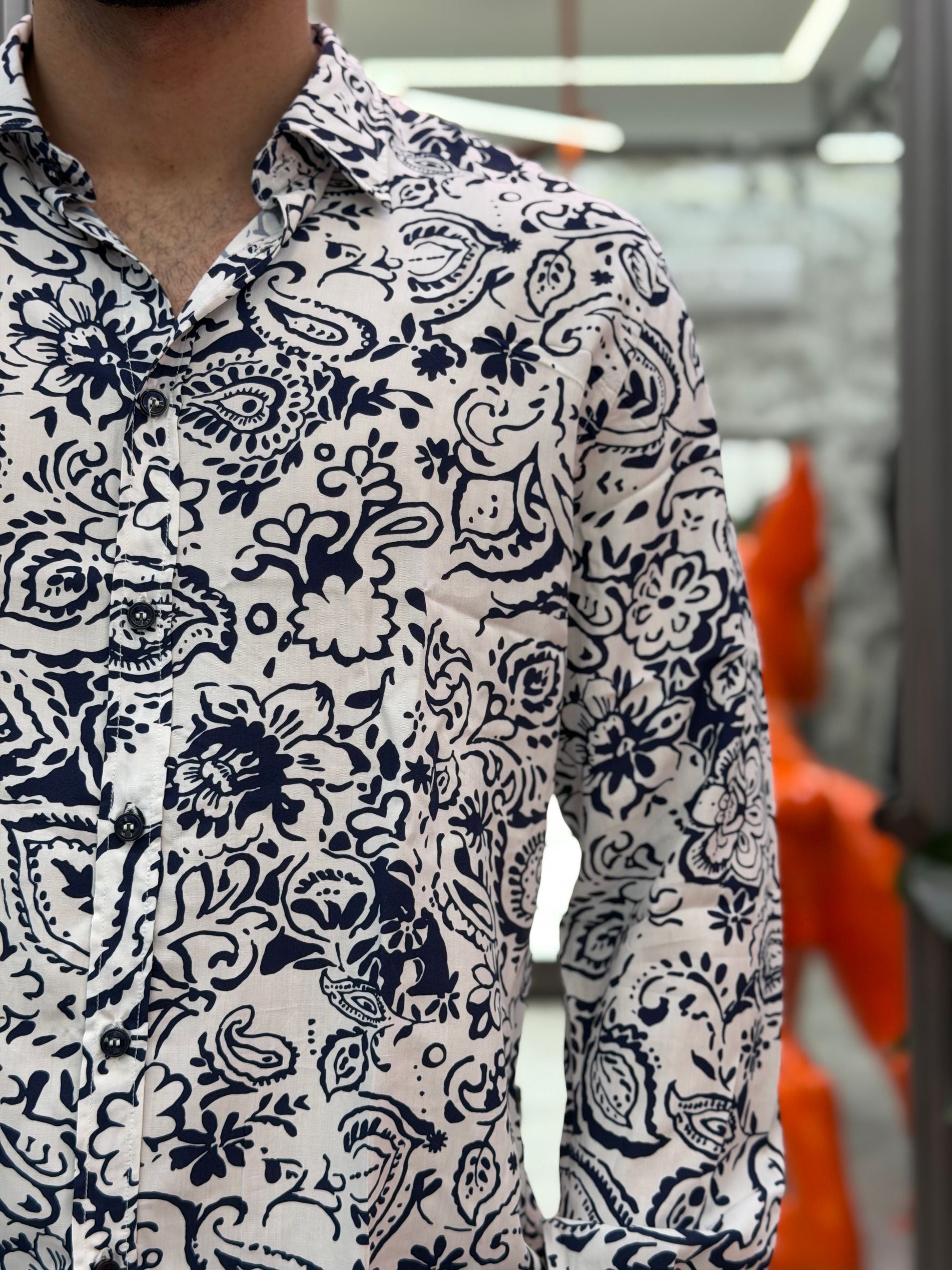 CAMICIA MANICA LUNGA IN MORBIDA E LEGGERA VISCOSA FANTASIA FIORI - RELAXED FIT FIO4201