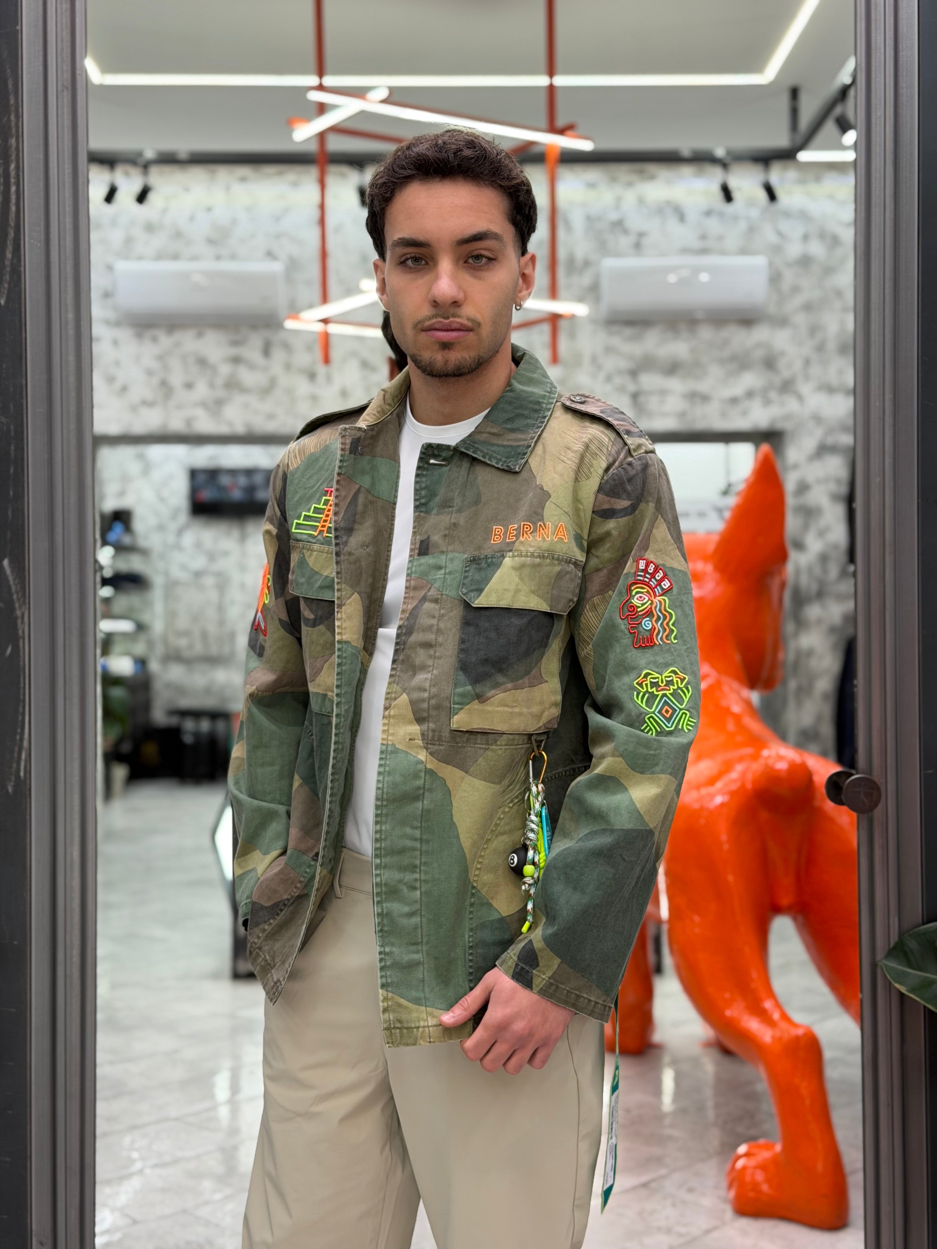 OVERSHIRT CAMOUFLAGE MANICA LUNGA CON RICAMI AZTECHI COLORATI - RELAXED FIT M-261284