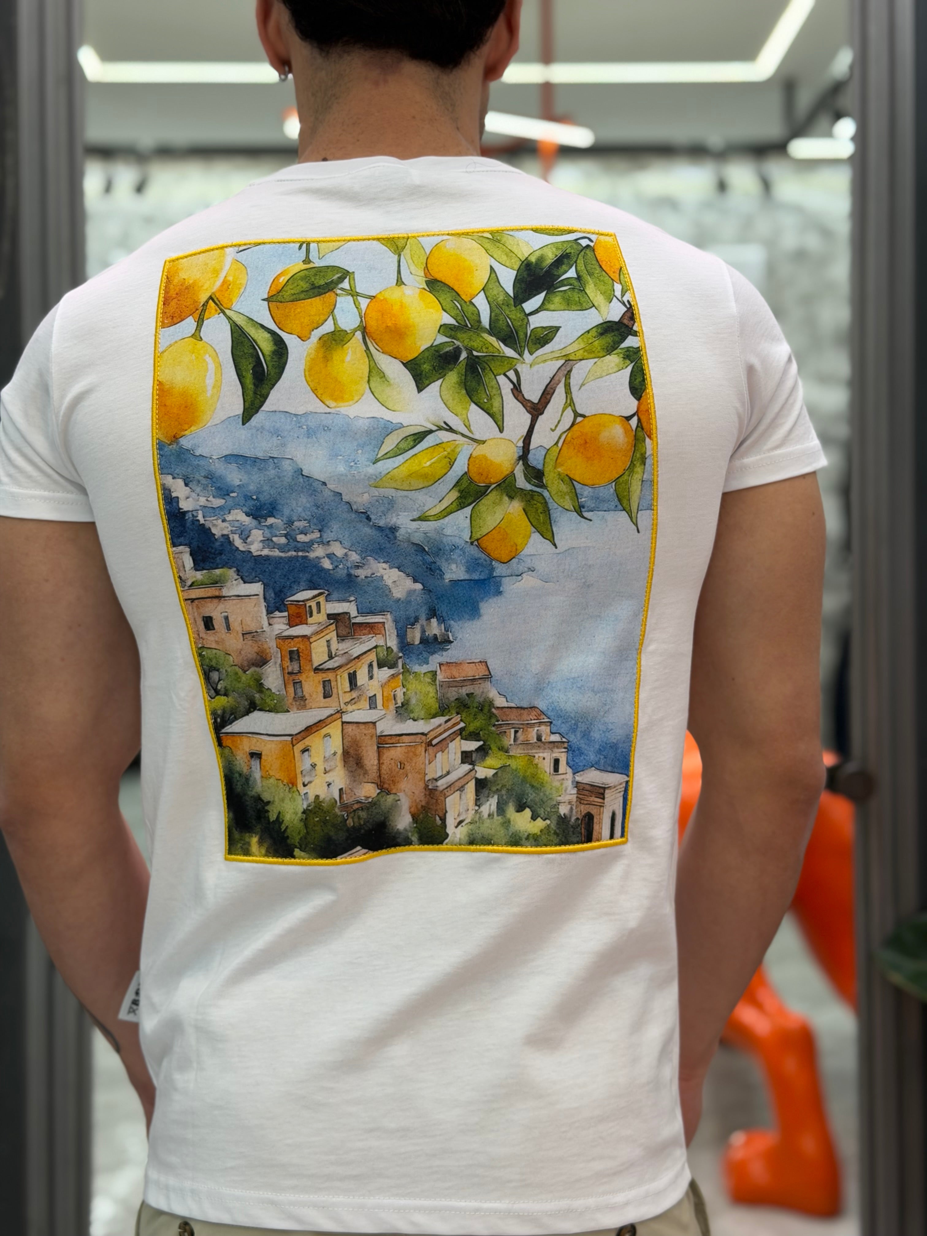 T-SHIRT CON RICAMO E MAXI STAMPA POSITANO COASTS - REGULAR FIT M-261079