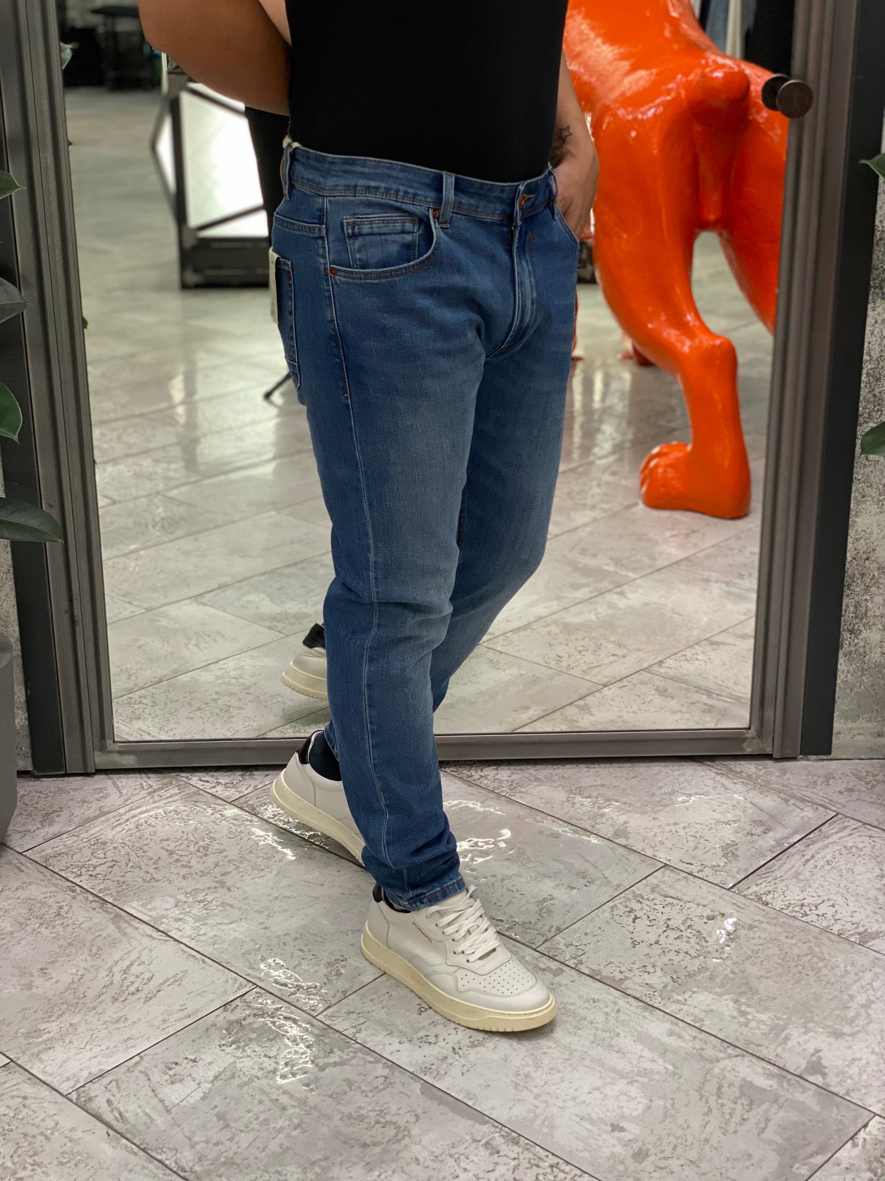 JEANS BRUCE IN TELA ELASTICIZZATA LAVAGGIO MEDIO - REGULAR/SLIM FIT GL6377Q