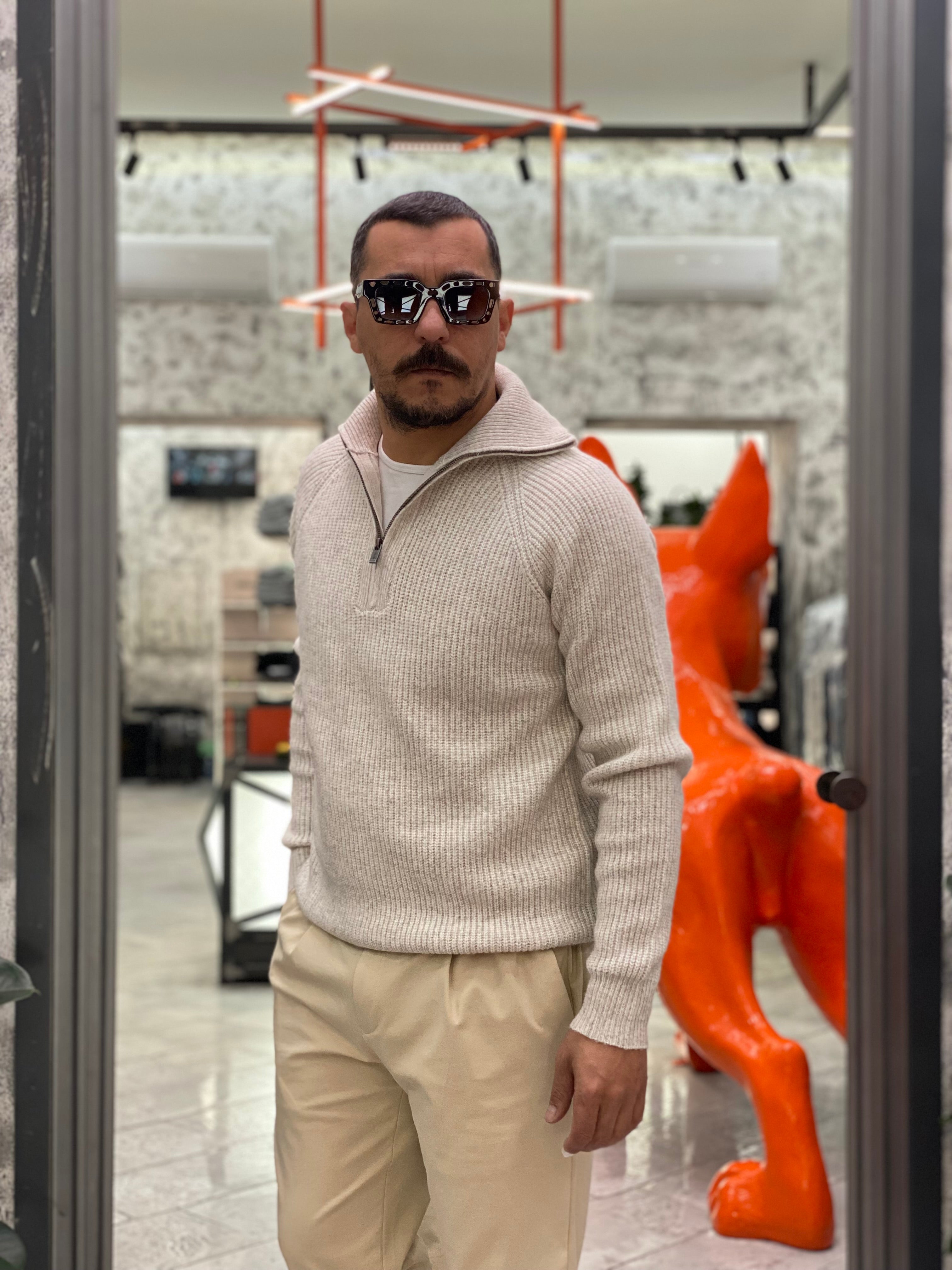 MAGLIA MEZZA ZIP JAVIER IN MISTO LANA - REGULAR FIT 10062246.BEI