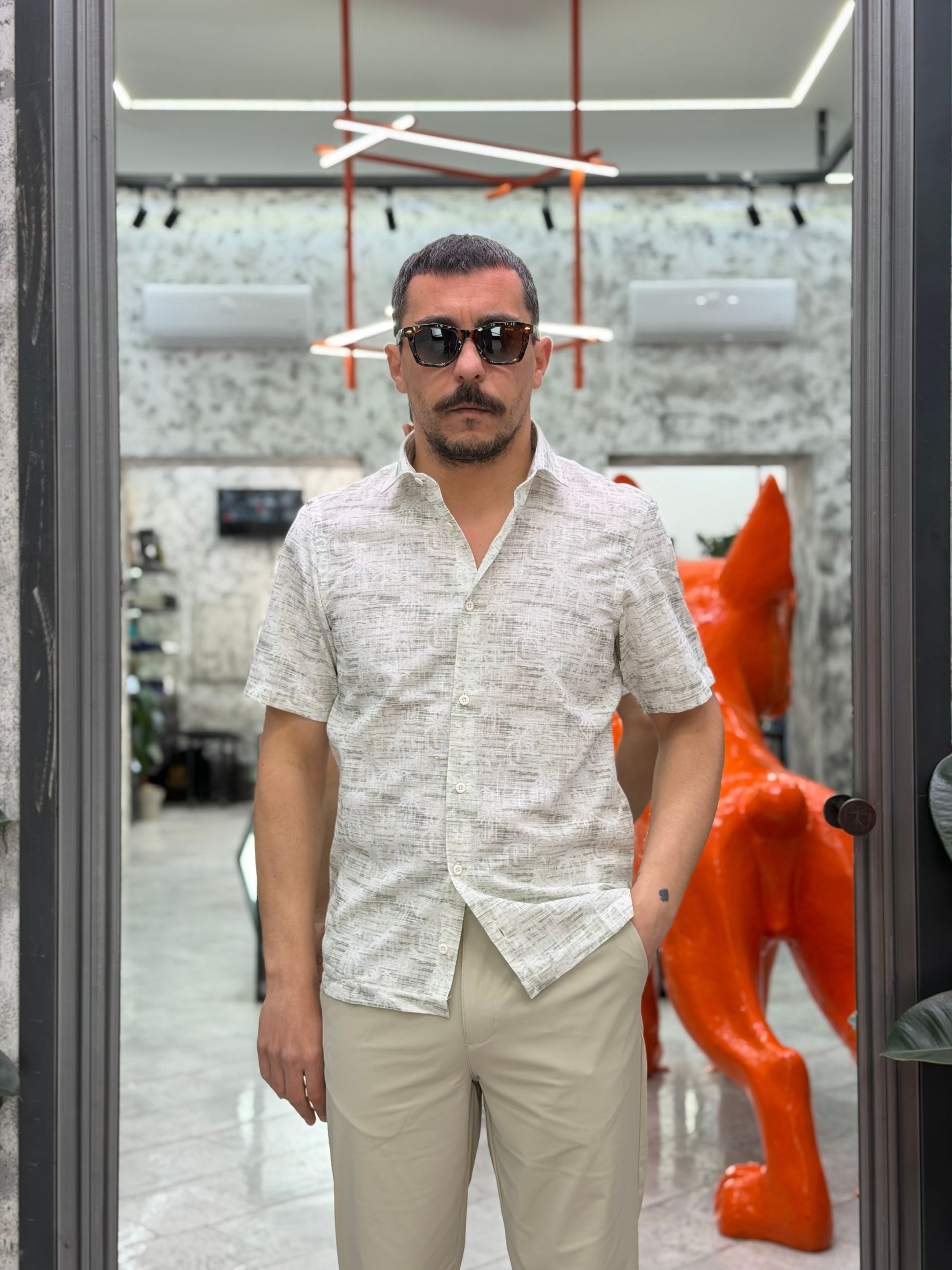 CAMICIA MANICA CORTA IN COTONE CON FANTASIA HAWAII - REGULAR FIT CE1111SS.SAL