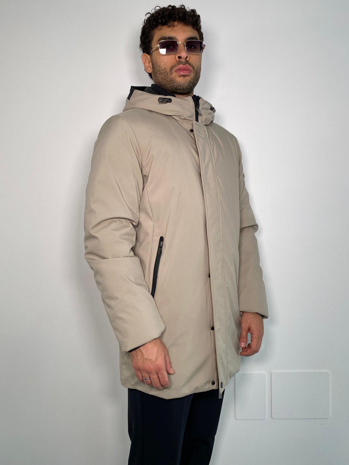 PARKA LUNGO CON CAPPUCCIO IN TESSUTO TECNICO WATERPROOF & WINDPROOF - REGULAR FIT