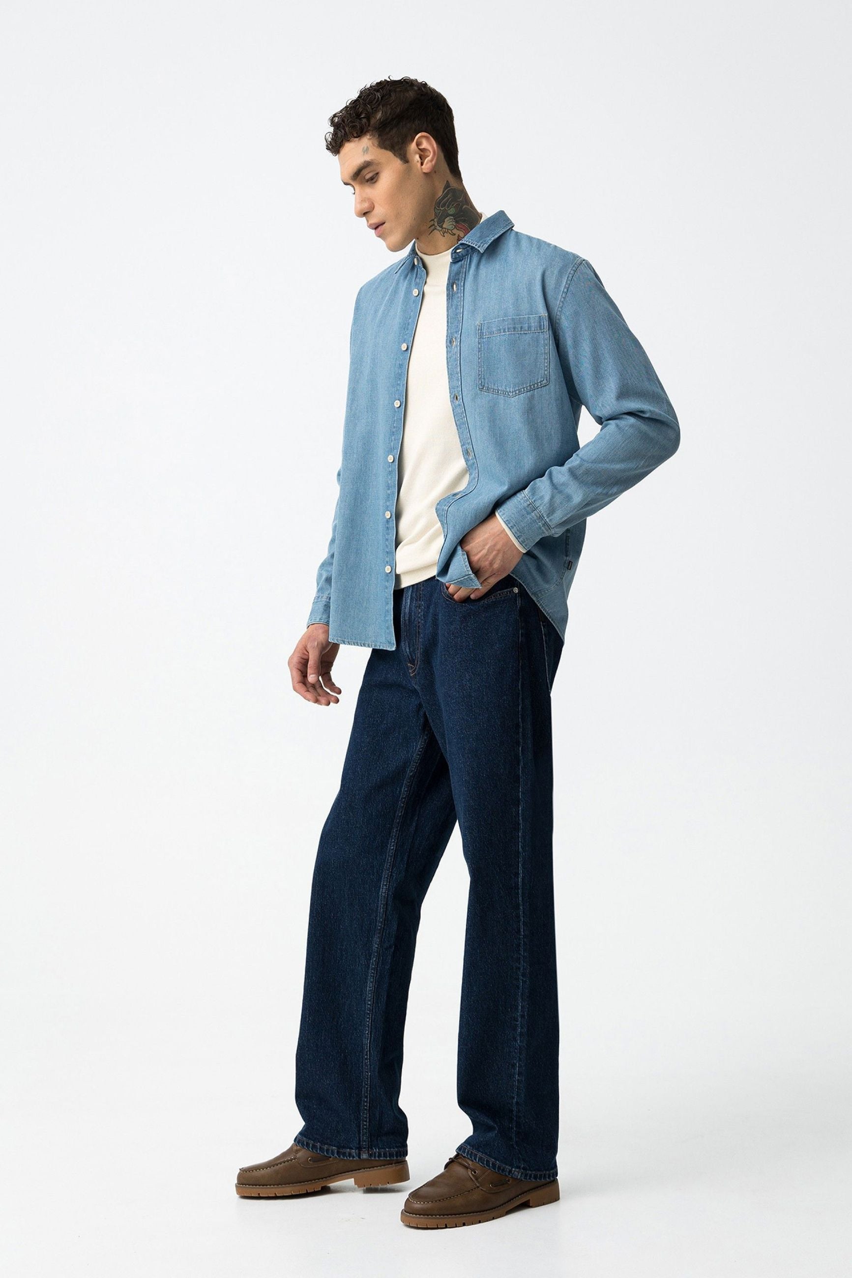 CAMICIA PAIGE IN DENIM LEGGERO CON TASCA LATO CUORE - REGULAR FIT 10062464.DENC