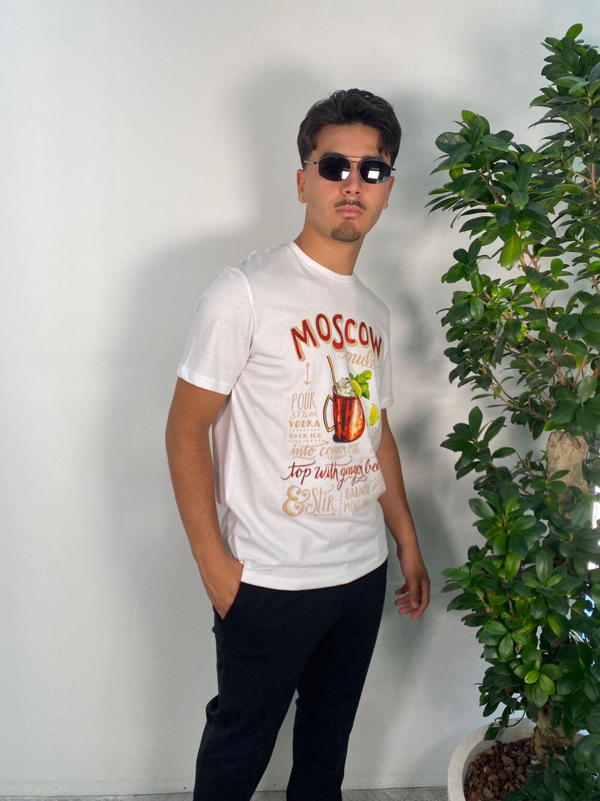 T-SHIRT IN 100% COTONE PREMIUM STAMPA MOSCOW MULE - REGULAR FIT 25S02TG