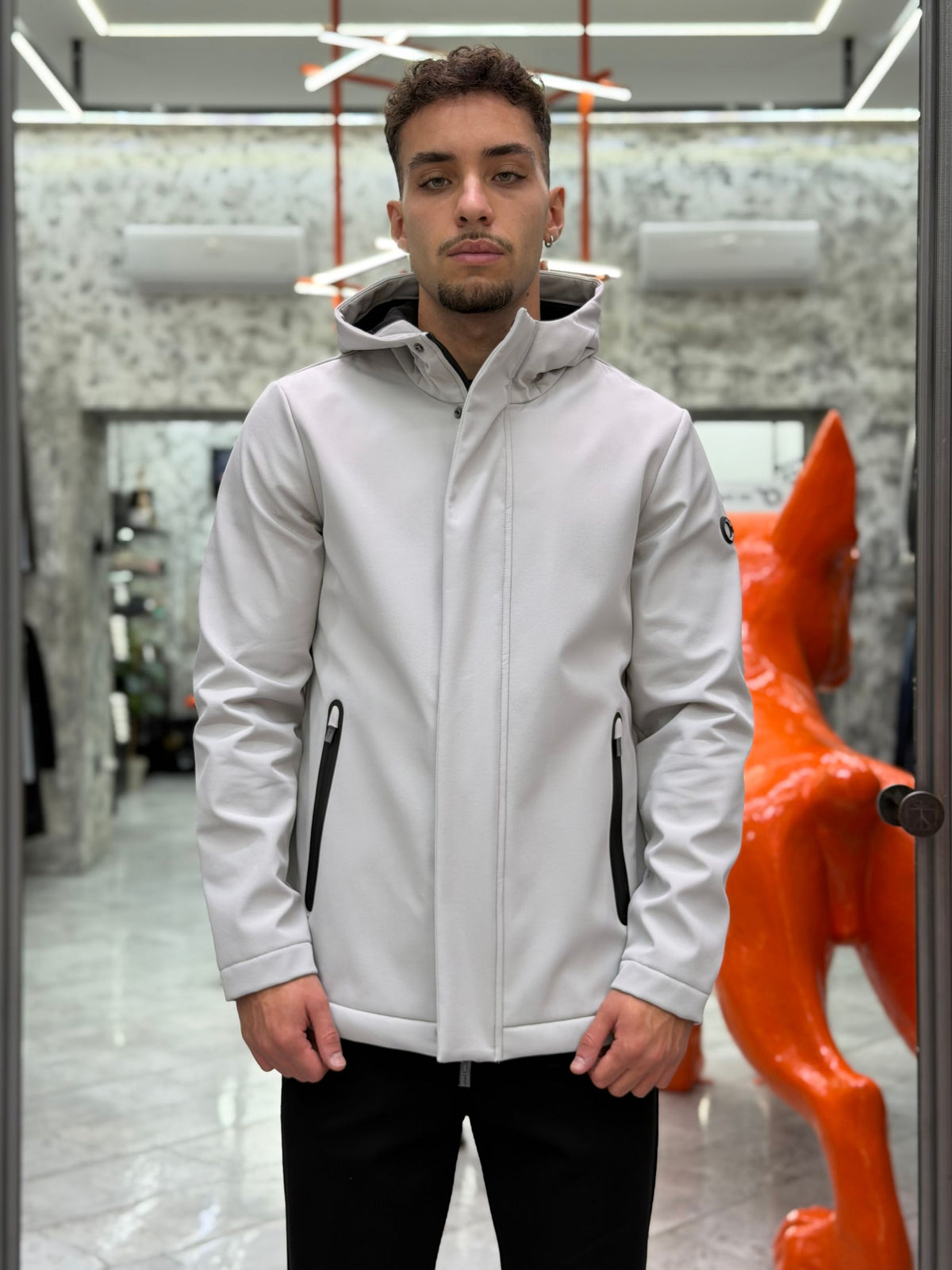PARKA CORTO IN TESSUTO SOFTSHELL ANTIPIOGGIA E ANTIVENTO - REGULAR FIT MK9940016.PER