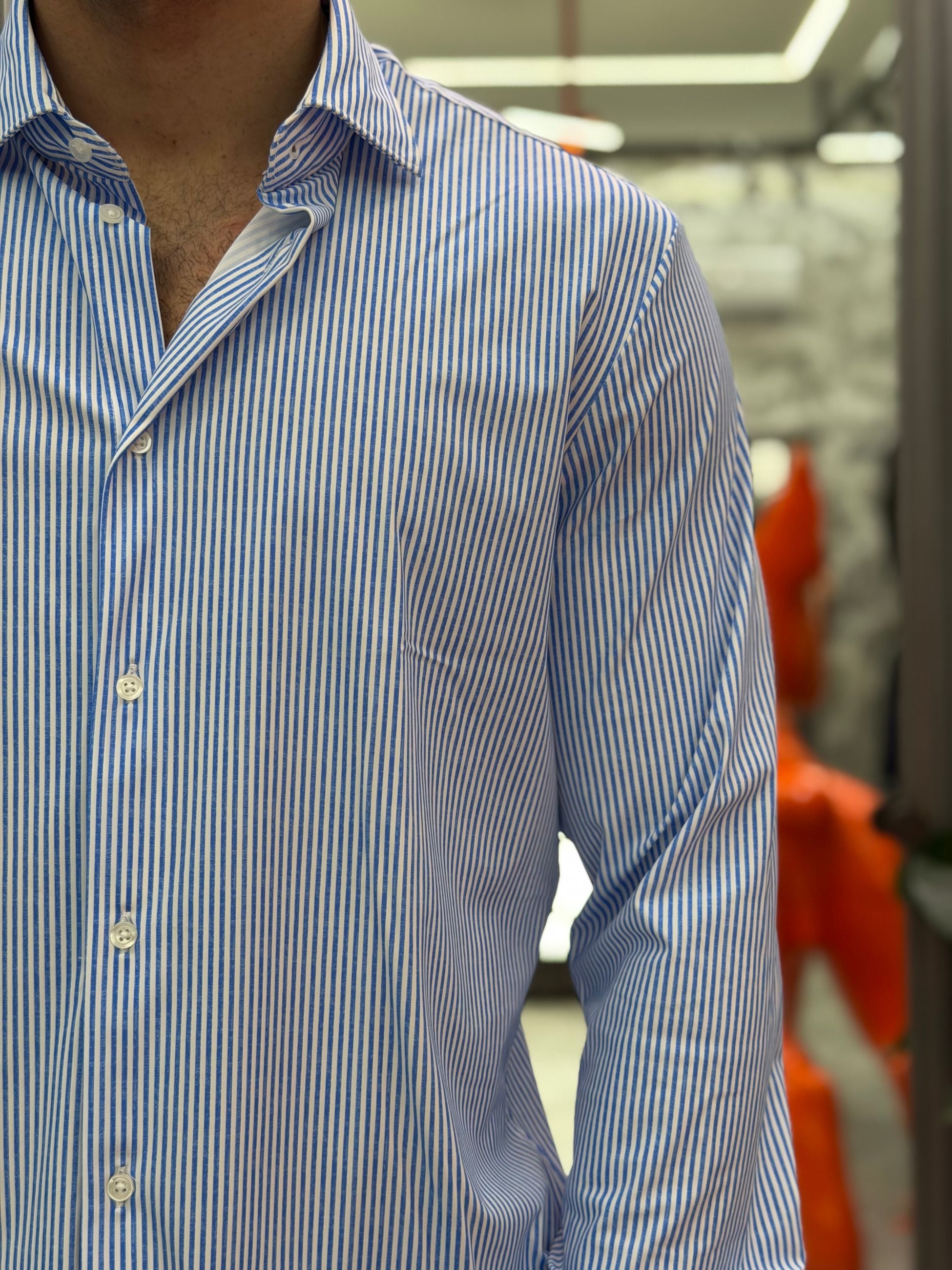 CAMICIA NO STIRO IN TESSUTO PREMIUM FANTASIA RIGHE FIAMMATE - REGULAR FIT FIO3042NY.AZZ