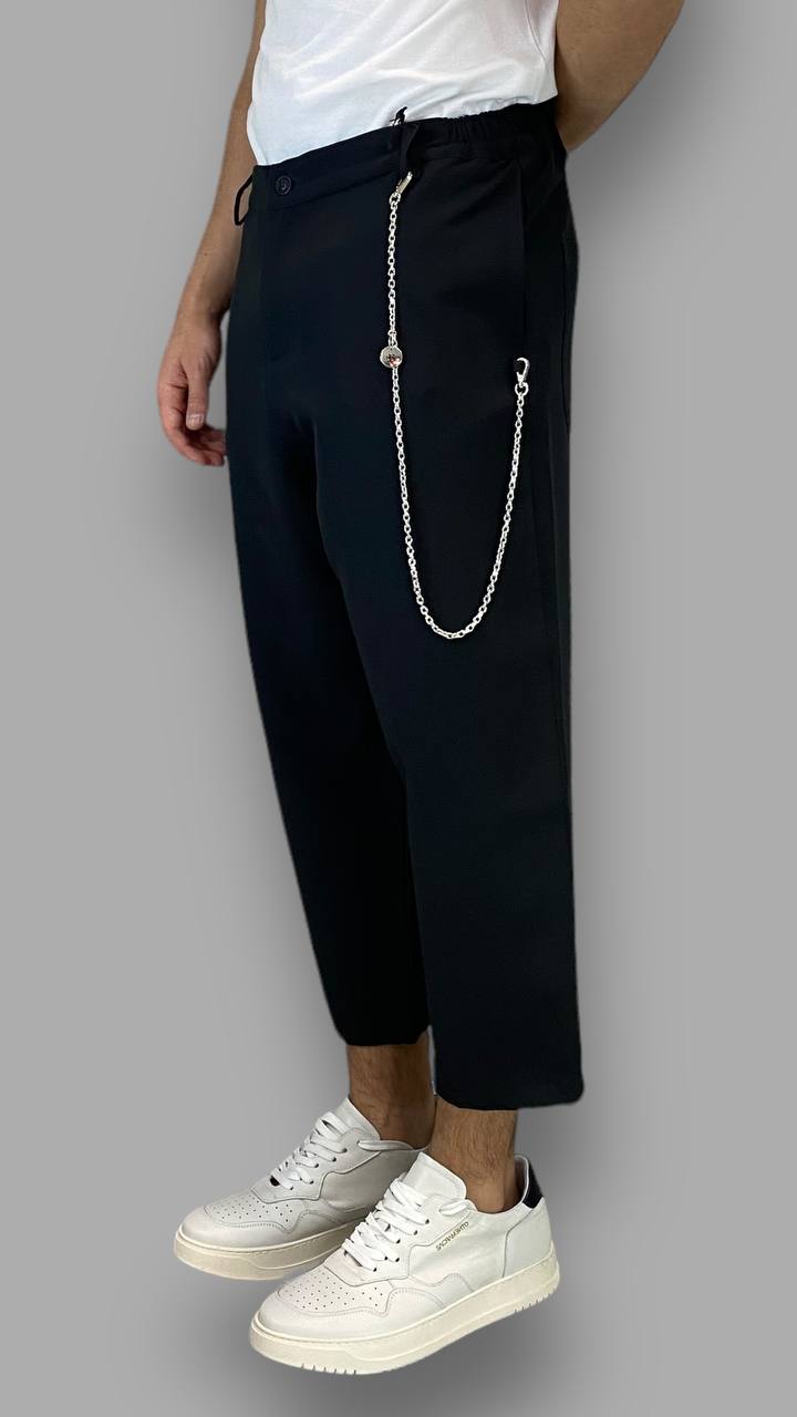 PANTALONE IN TESSUTO ELEGANTE MODELLO JAPAN CON ACCESSORIO CATENA REMOVIBILE - RELAXED FIT