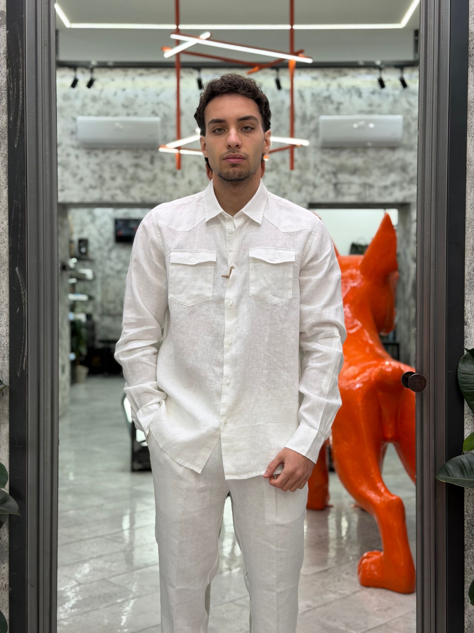 CAMICIA MANICA LUNGA TEXANA IN 100% LINO CON TASCHINI APPLICATI - REGULAR FIT CE1096SS.BIA