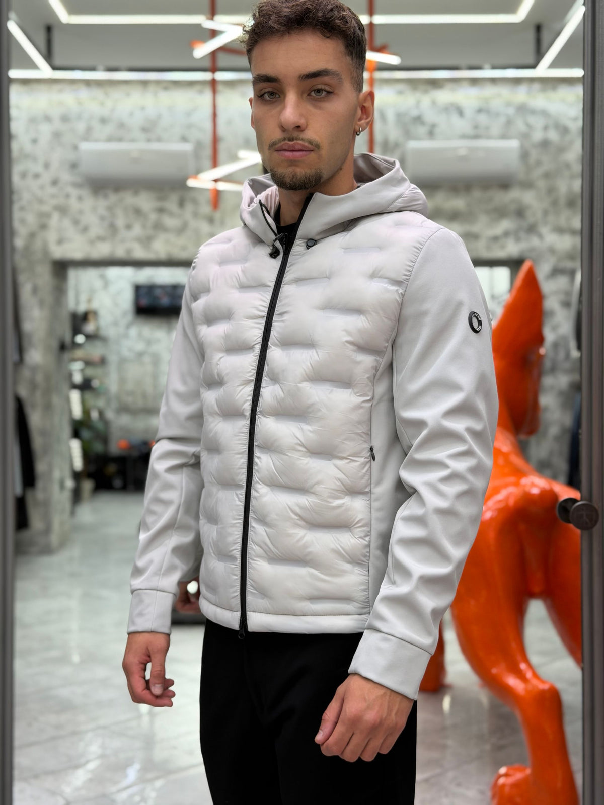 GIUBBINO NYLON CON CAPPUCCIO TRAPUNTATO IN TESSUTO SOFTSHELL STRETCH - REGULAR FIT MK9940015-26.PER