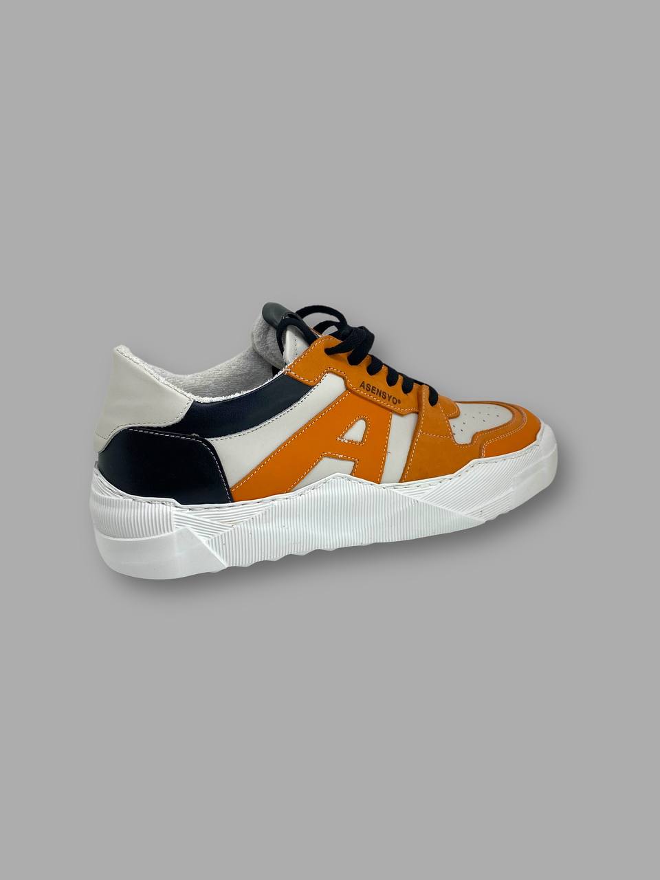 SNEAKERS BASSE IN PELLE BICOLOR CON LOGO