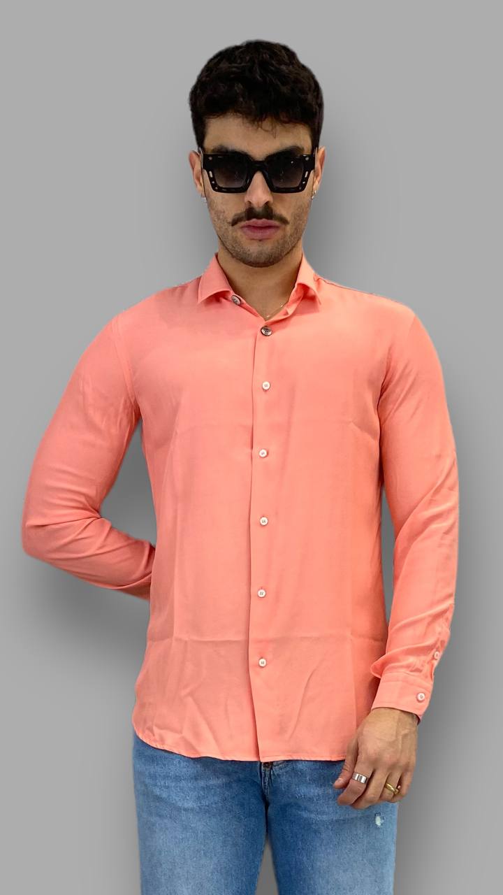 CAMICIA IN MORBIDA VISCOSA CON BOTTONI EFFETTO LEGNO - REGULAR FIT