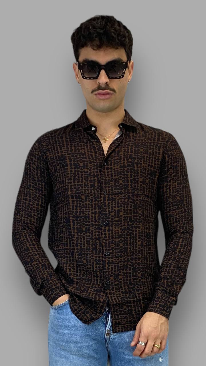 CAMICIA IN VISCOSA FANTASIA EFFETTO ANIMALIER - SLIM FIT