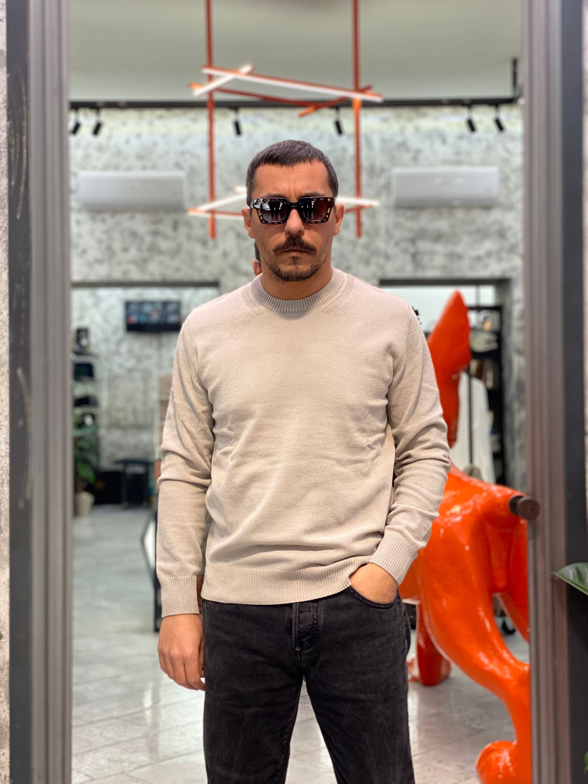 MAGLIA GIROCOLLO IN MORBIDA CINIGLIA CON TOPPE IN CONTRASTO AI GOMITI - REGULAR FIT GL35238.GRI