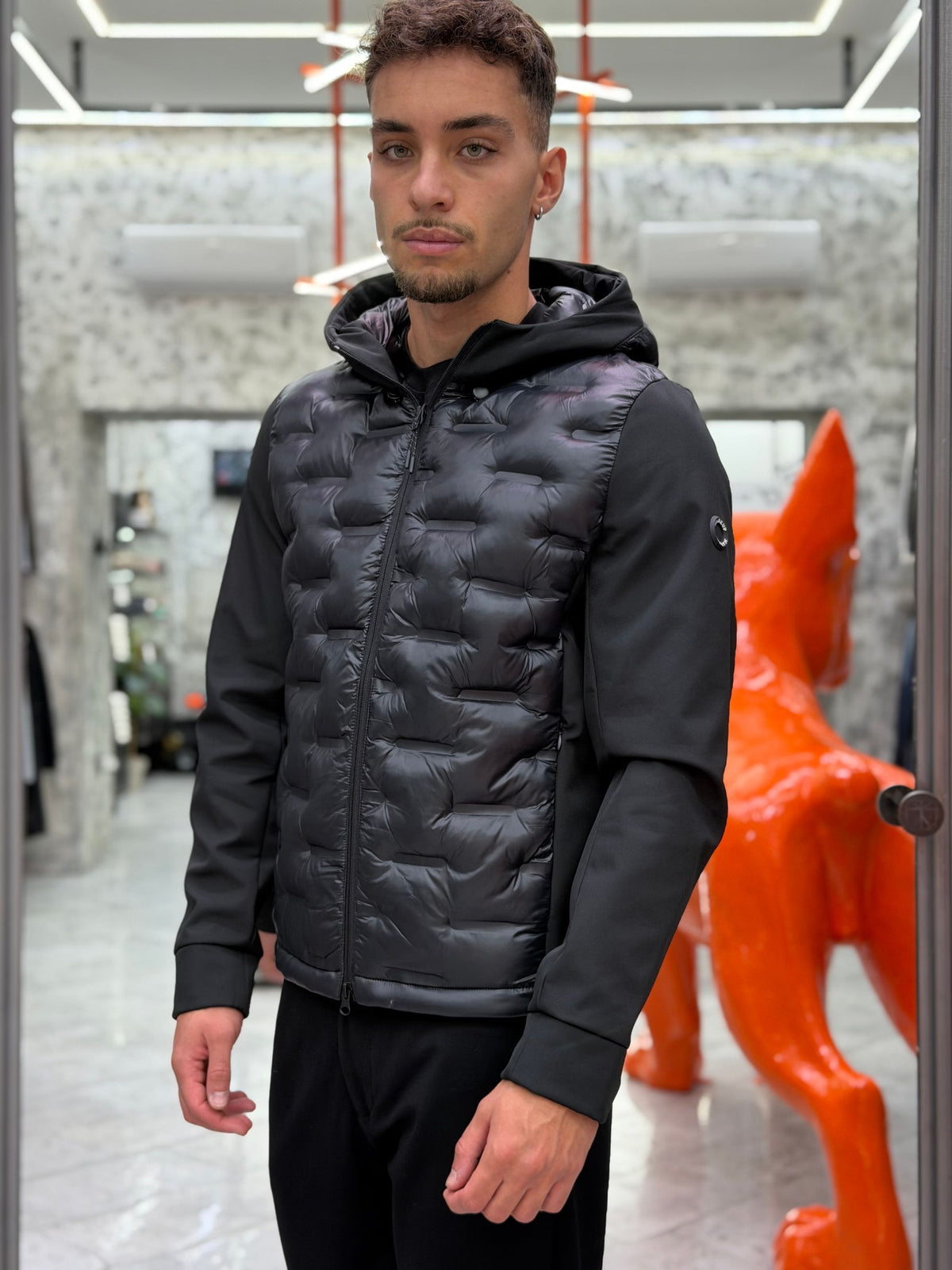 GIUBBINO NYLON CON CAPPUCCIO TRAPUNTATO IN TESSUTO SOFTSHELL STRETCH - REGULAR FIT MK9940015-26.NER