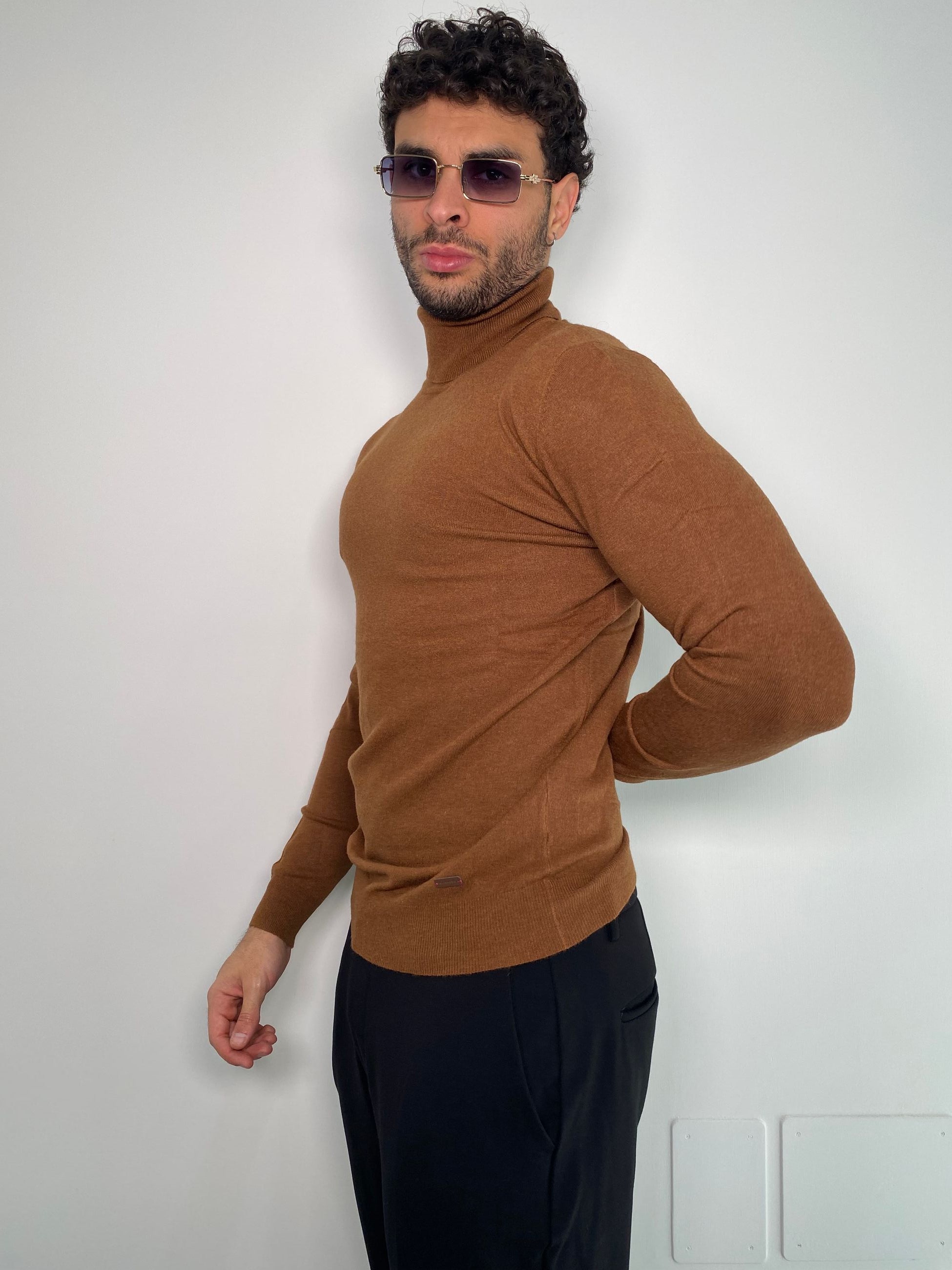 MAGLIA DOLCEVITA BASIC IN MISTO VISCOSA - SLIM FIT