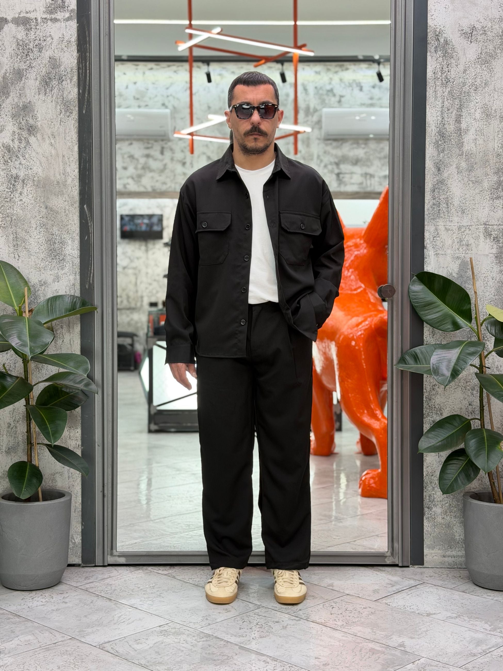 COORDINATO IBIZA CON OVERSHIRT E PANTALONE RELAXED CORIBZ.NER